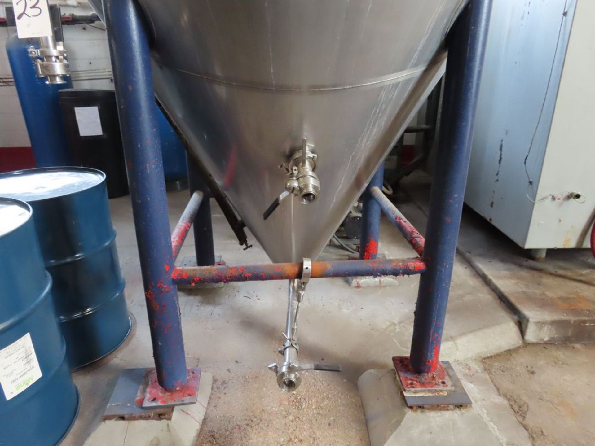 Santa Rosa Approx. 50 BBL Beer fermentor. - Image 3 of 4