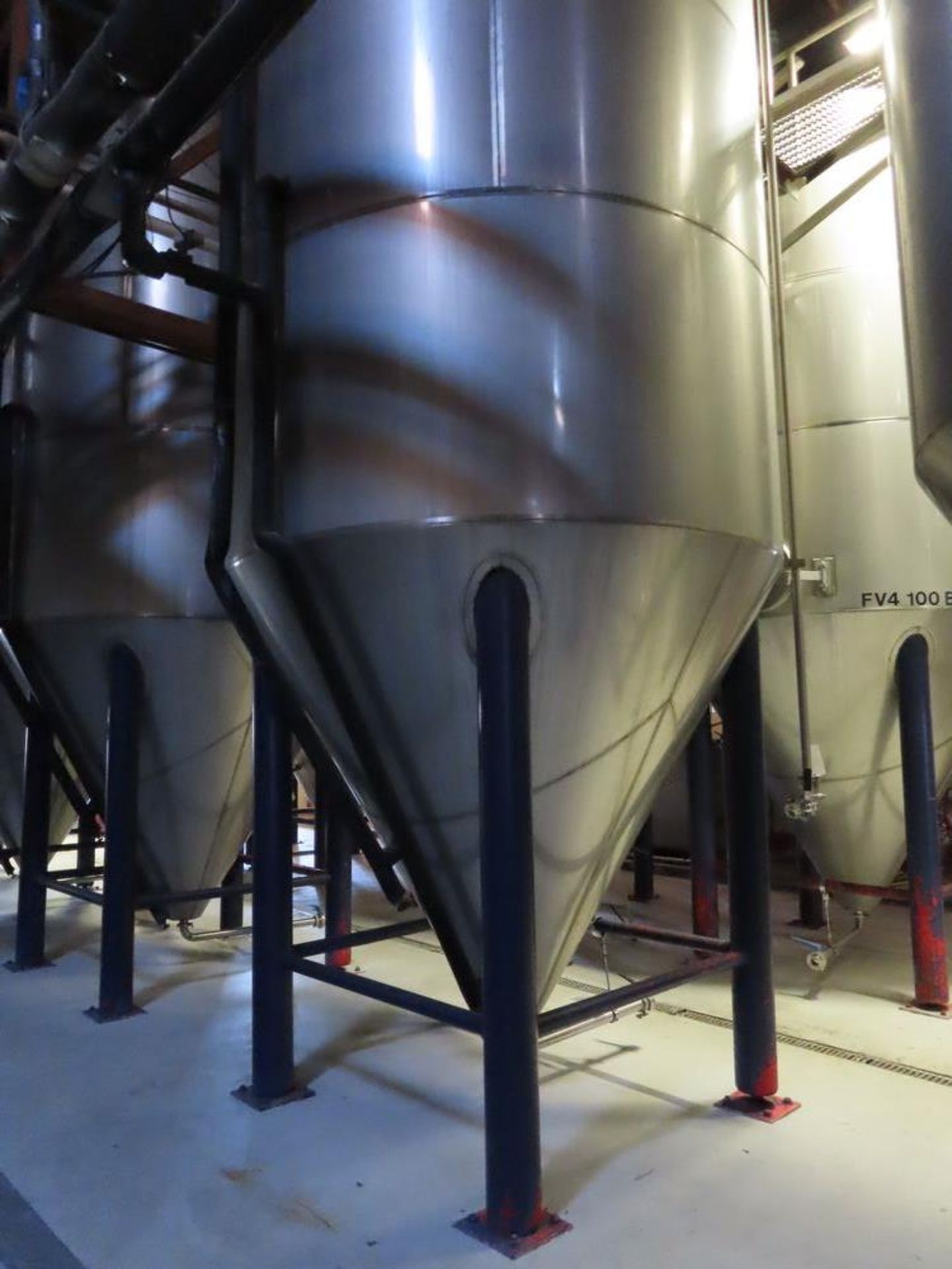 Santa Rosa Approx. 100 BBL Beer fermentor. - Image 2 of 4