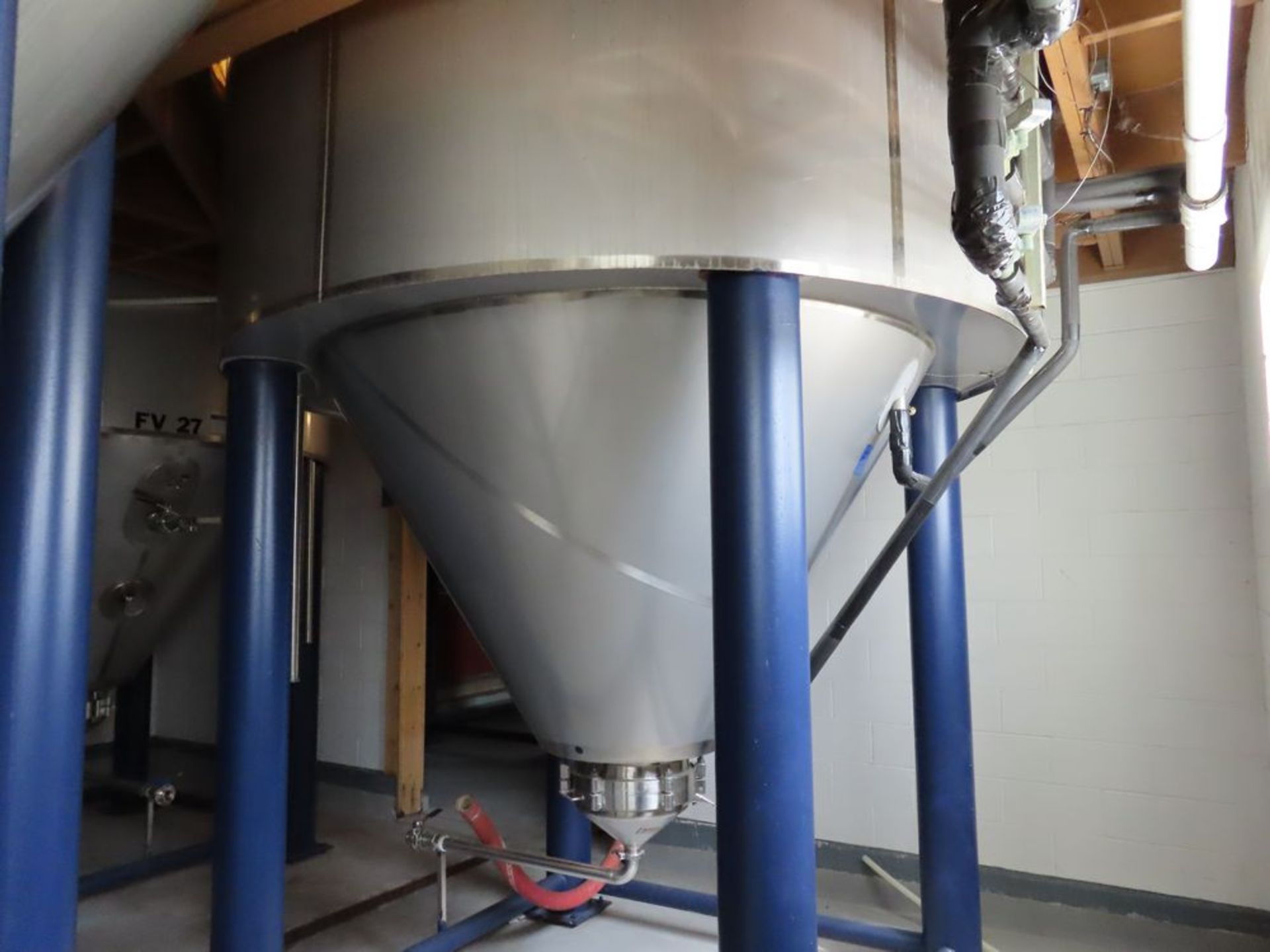 Mueller 300 BBL, Model F, Beer fermentor - Image 2 of 4