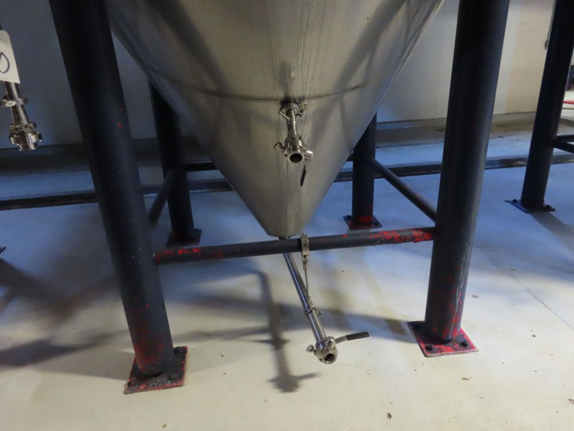 Santa Rosa Approx. 100 BBL Beer fermentor. - Image 3 of 4