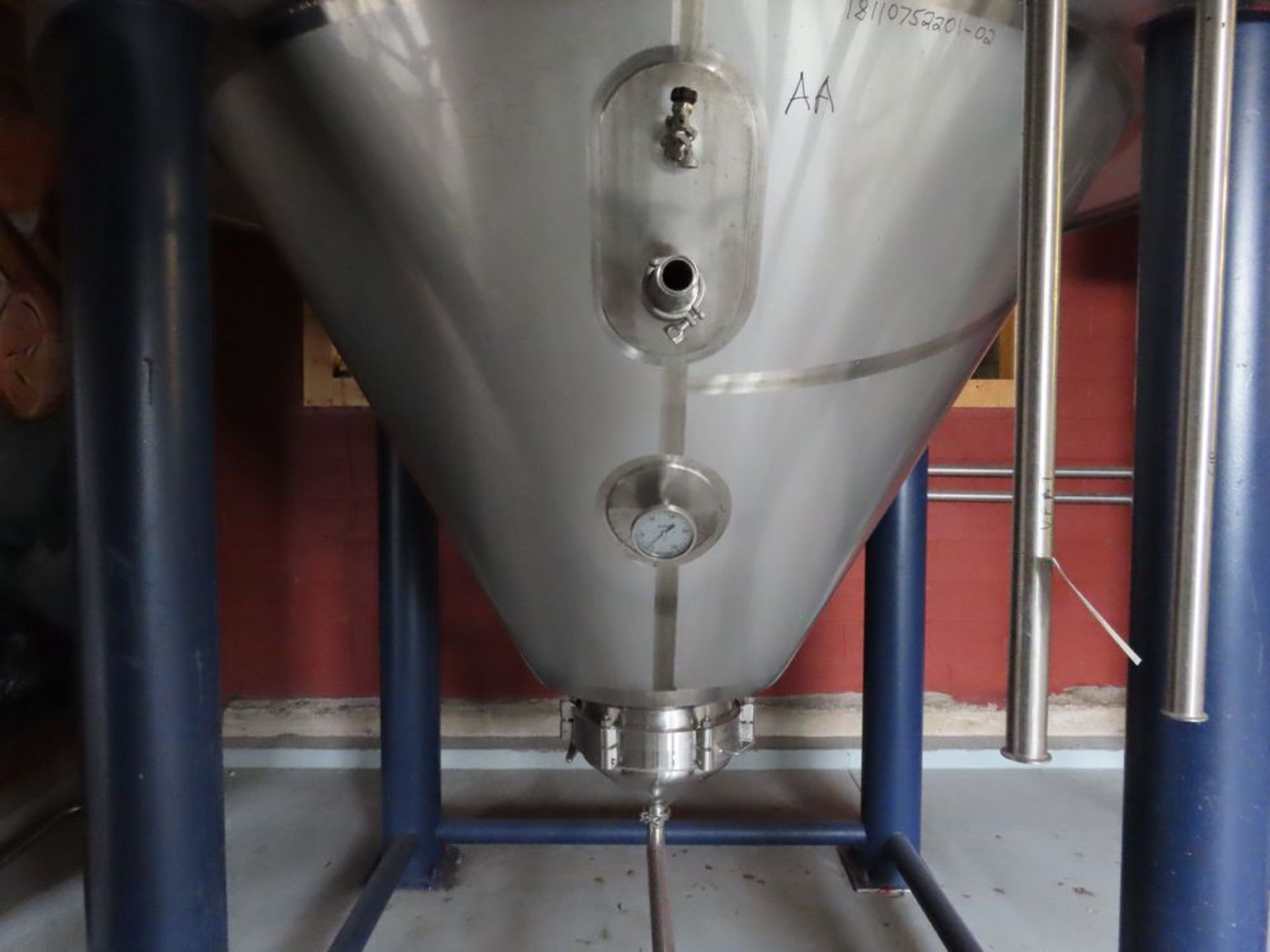Mueller 300 BBL, Model F, Beer fermentor - Image 3 of 4