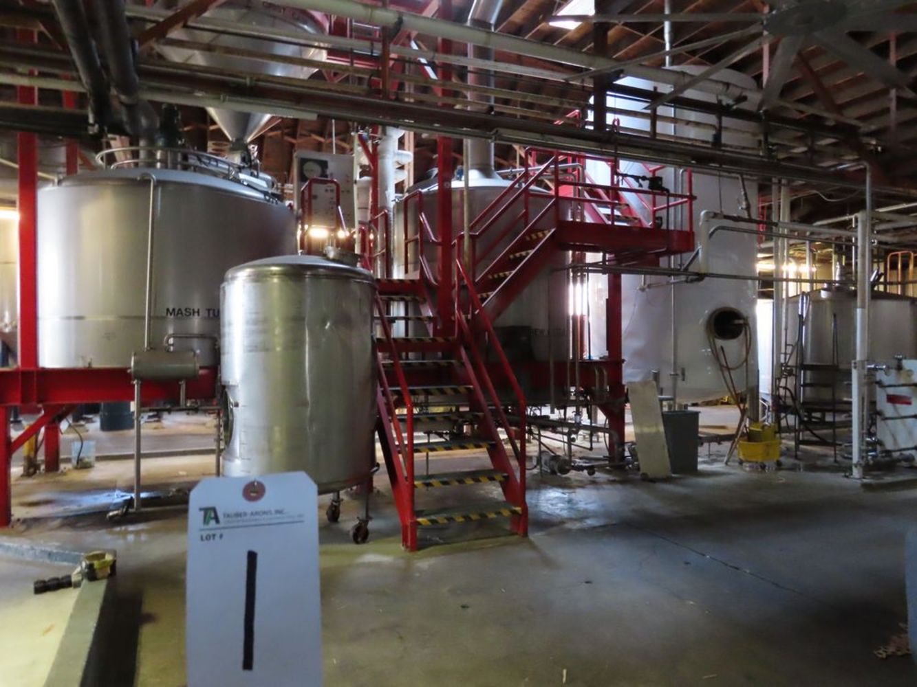 IMMACULATE LATE MODEL CRAFT BREWERY - (40) Stainless Steel Jacketed Tanks from 50 BBL to 300 BBL- 1,550 to 11,718 Gallon Capacity