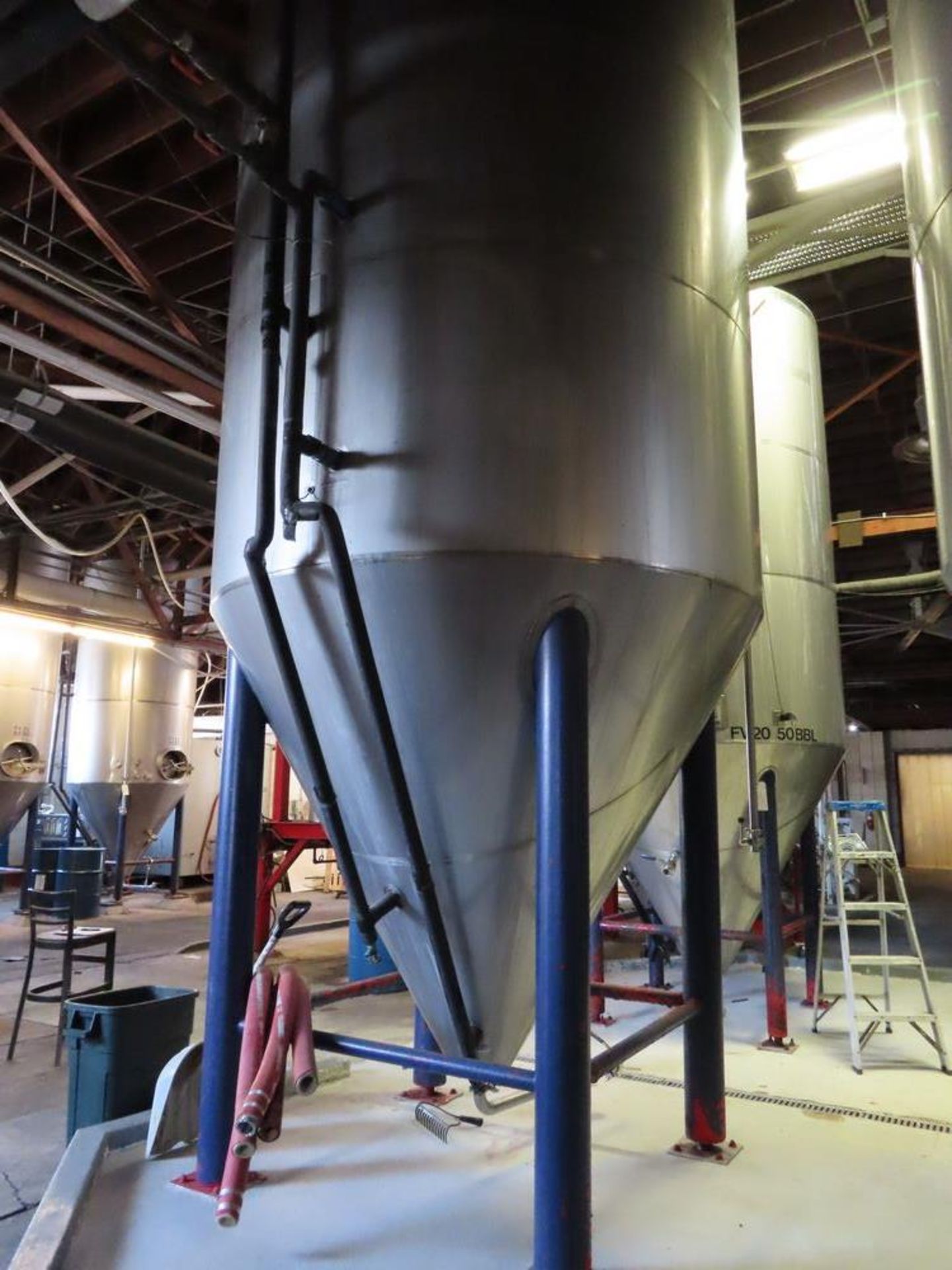 Santa Rosa Approx. 125 BBL Beer fermentor. - Image 2 of 4