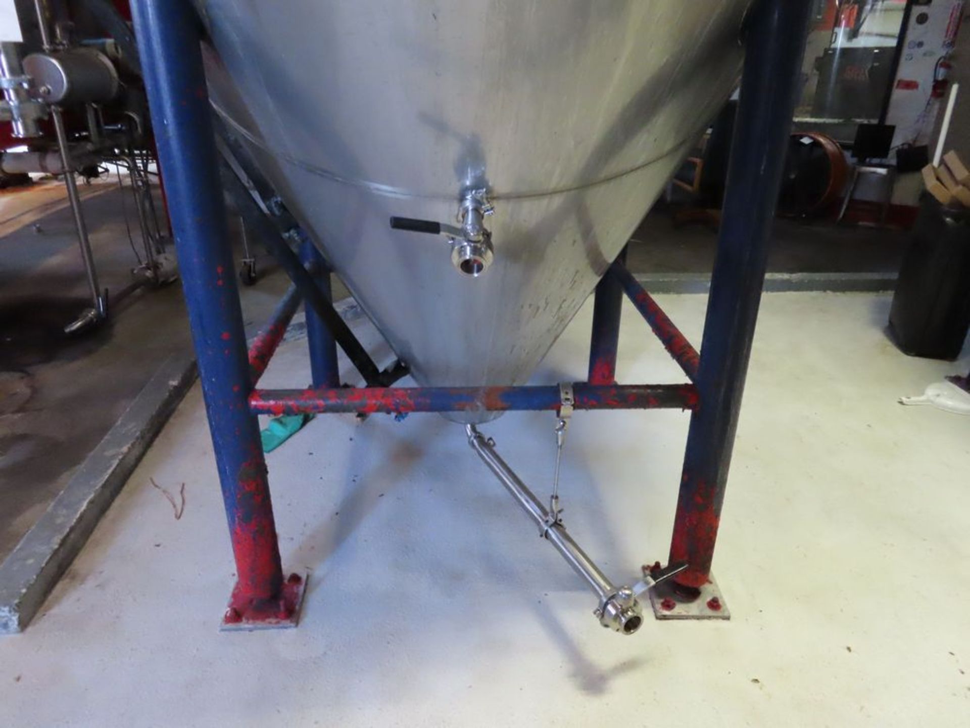 Santa Rosa Approx. 50+ BBL Beer fermentor. - Image 3 of 4