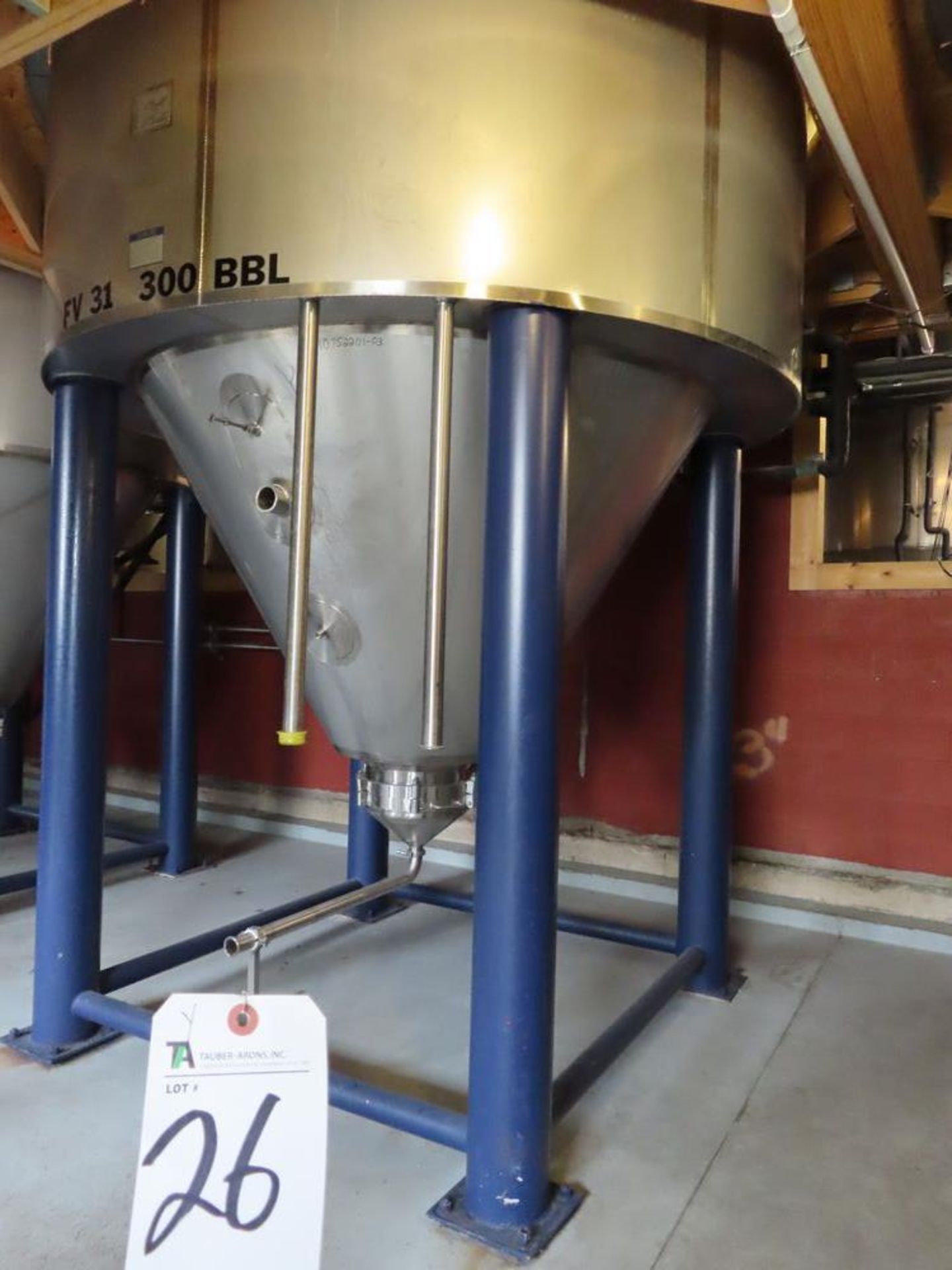 Mueller 300 BBL, Model F, Beer fermentor.