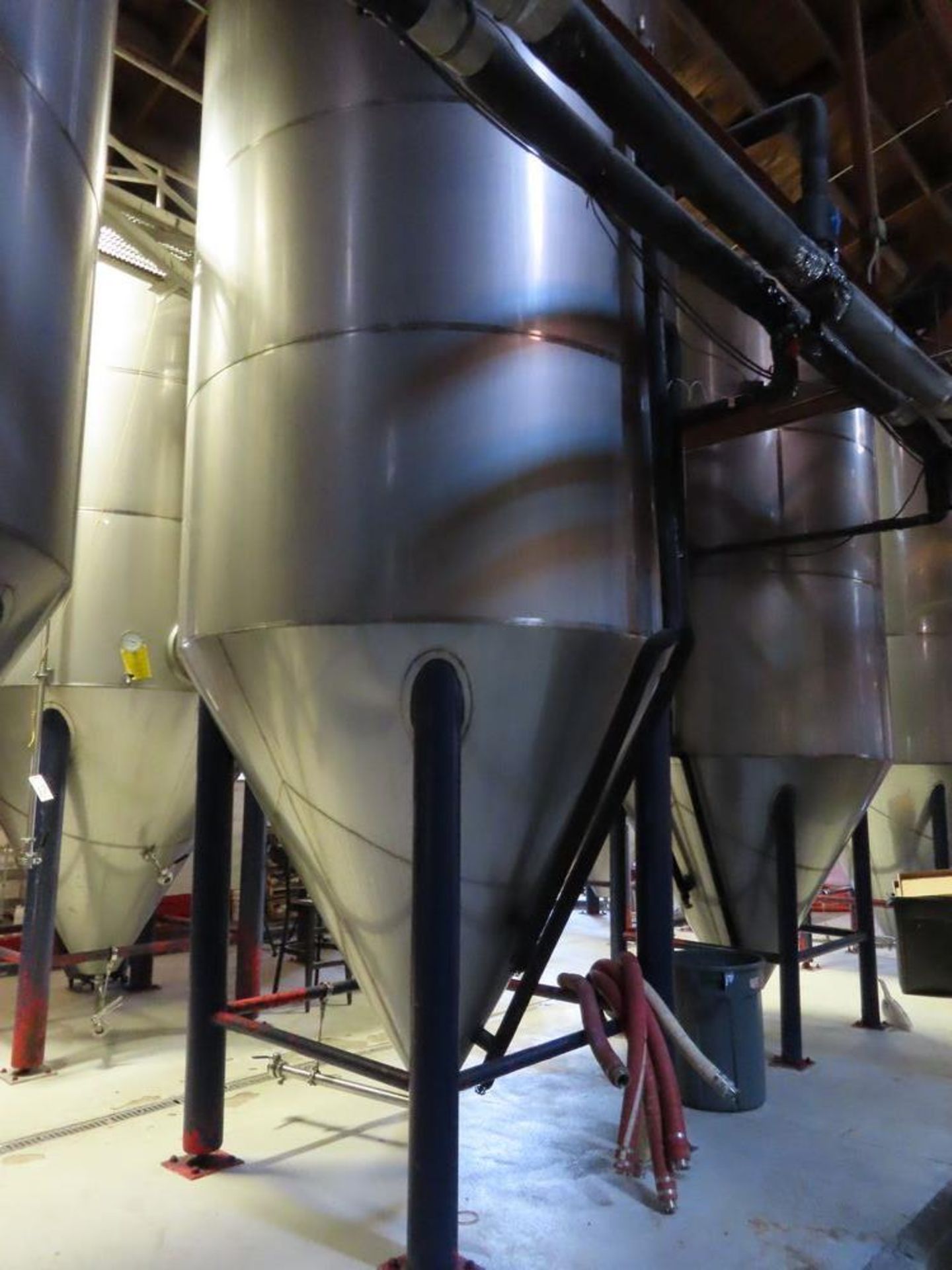 Santa Rosa Approx. 125 BBL Beer fermentor. - Image 2 of 4