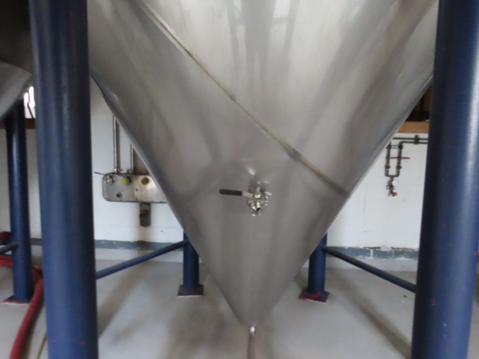 Santa Rosa Approx. 200 BBL Beer fermentor - Image 3 of 4