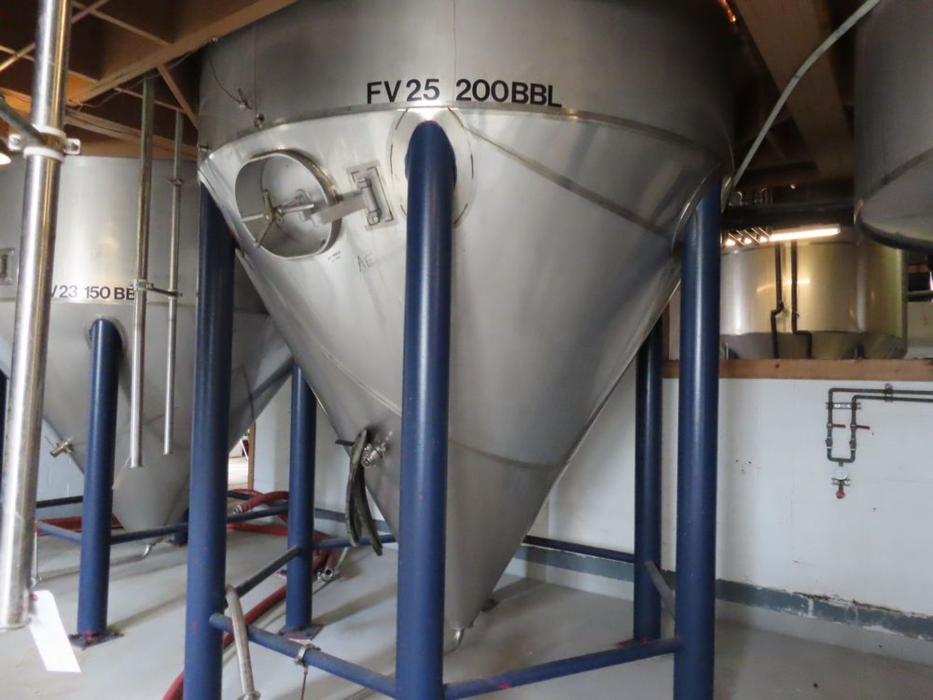 Santa Rosa Approx. 200 BBL Beer fermentor - Image 2 of 4
