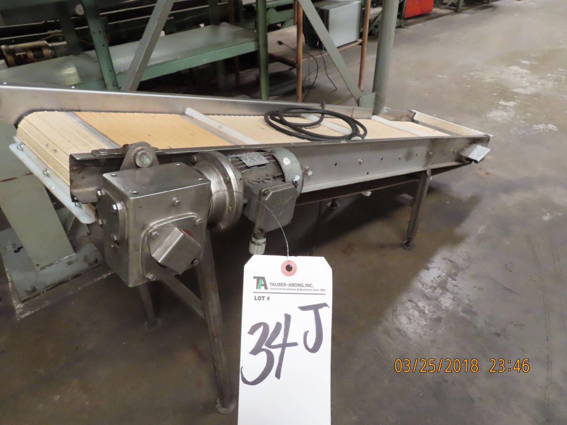 S.S. Incline Conveyor 8' x 18''W