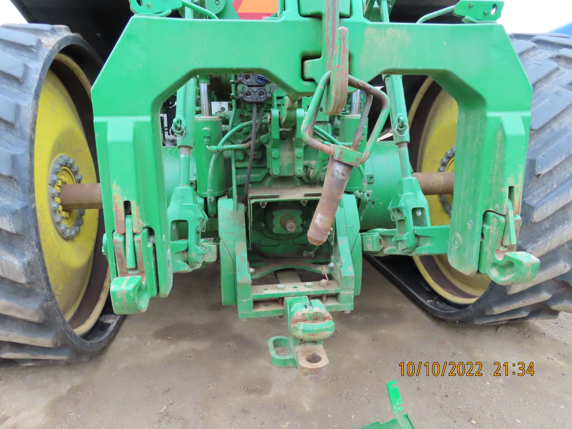 SUBJEC TO CONFIRMATION: (2018) John Deere mod. 832ORT, Tractor Rubber Crawler, Diesel; PIN: - Image 4 of 10