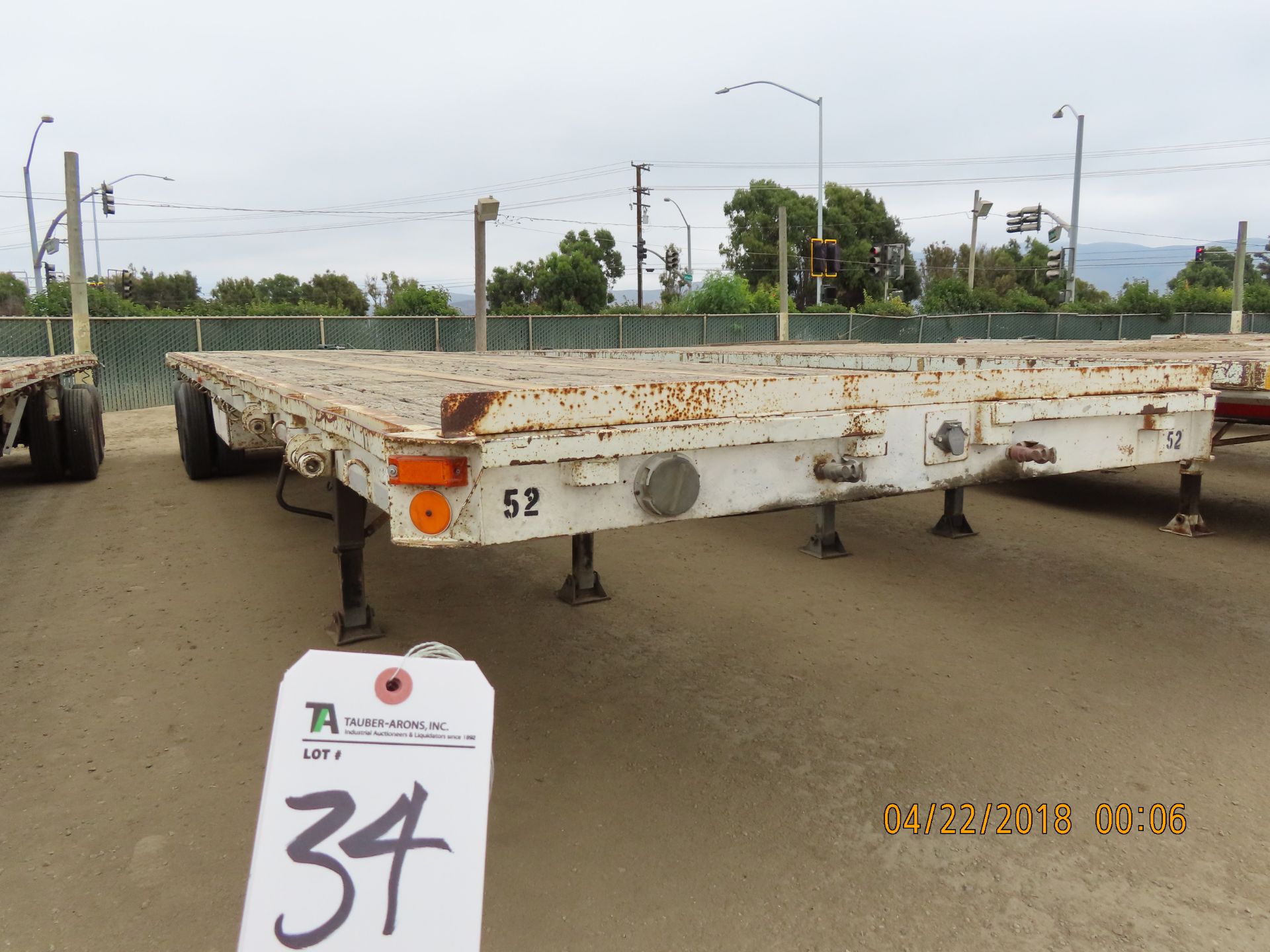 (1979) Great Dane 40'L x 92''W Flatbed Trailer 2-Axle w/ Forklift Mounts; Lic #1WV4605; VIN: M24091