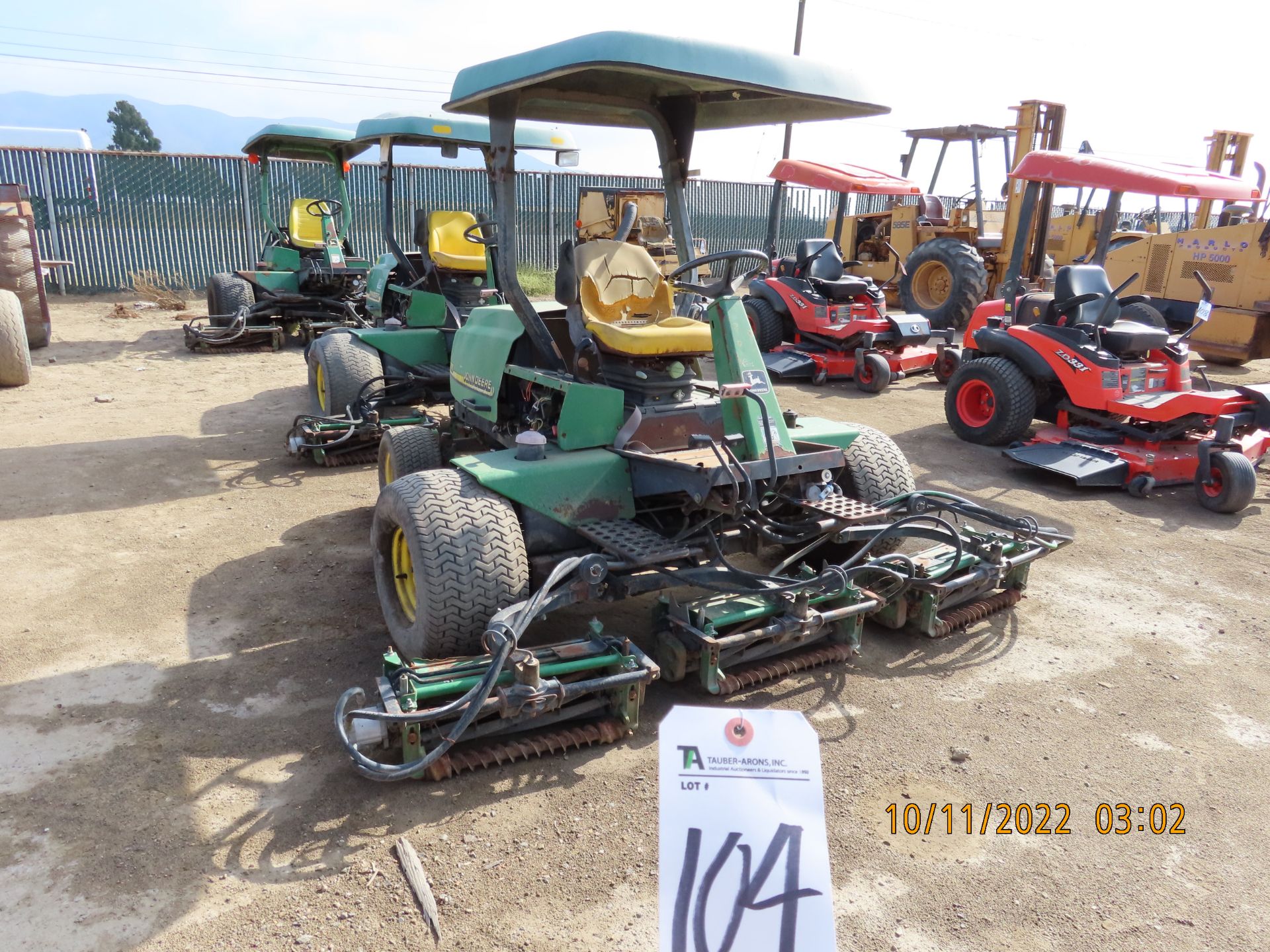 John Deere mod. 3225B Gang Mower w/ Turf Tires Hours: 6,266; PIN: TC3225T010275