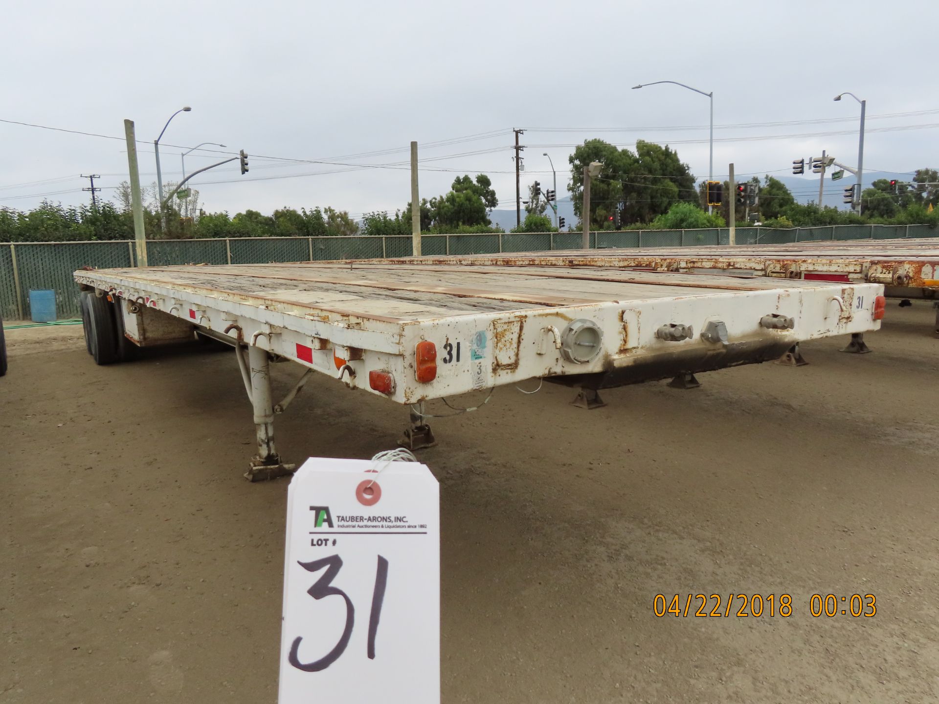 (1985) Dorsey 42'L x 92''W Flatbed Trailer 2-Axle w/ Forklift Mounts; Lic #4JB8900; VIN: