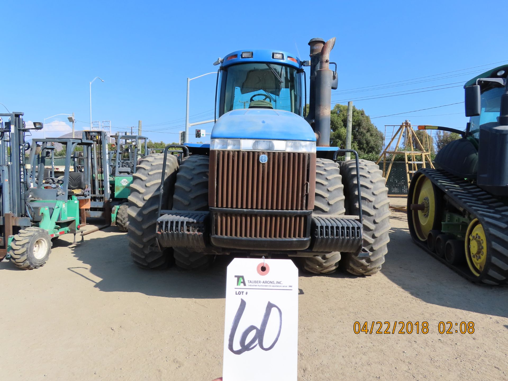 (2006) New Holland mod. TJ380, Tractor, 4-WD Diesel, PIN: Z6F200243; Hours: 7,216 w/ Nunes 16' Laser - Image 2 of 15