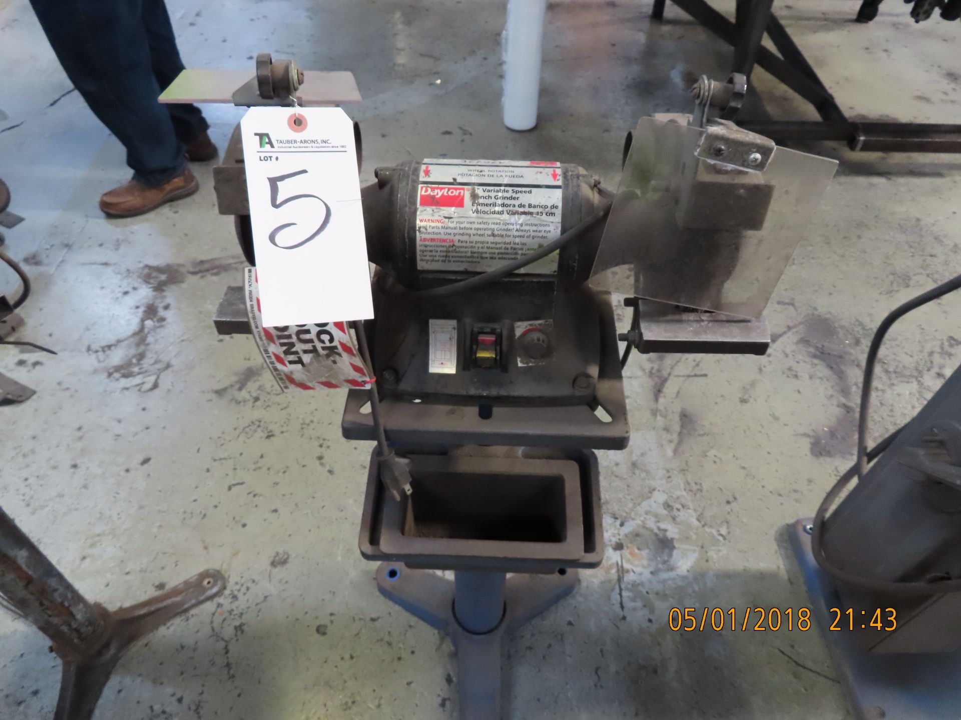 6'' Dayton Dbl. End Grinder