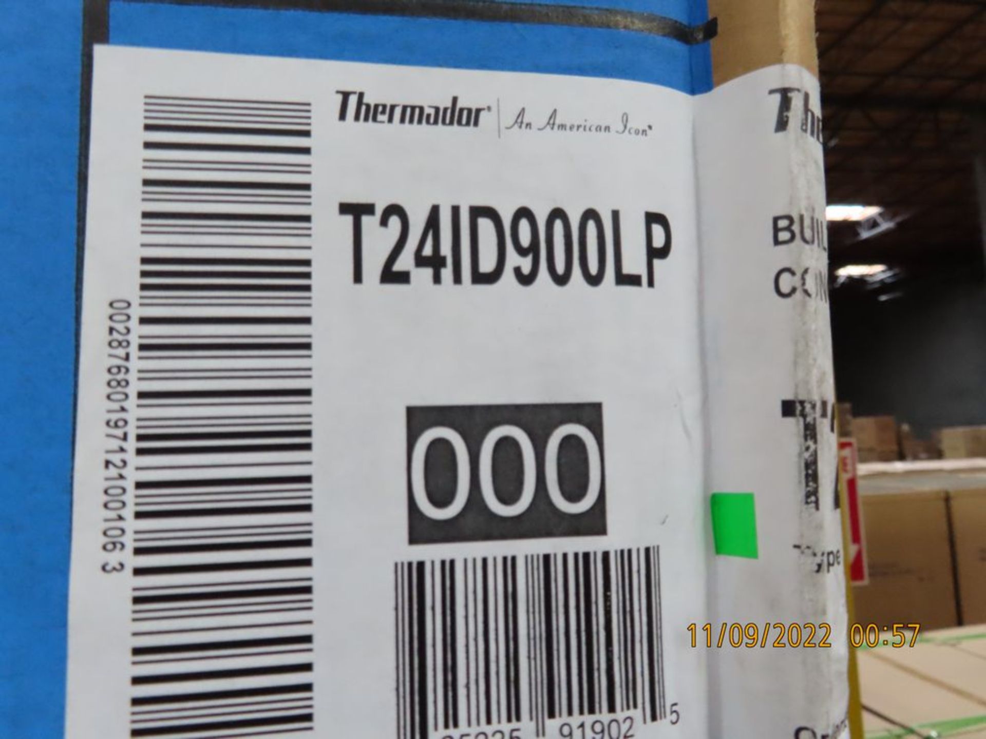 Thermador mod. T24ID900LP, TH-24'' BI Freezer Ice & Water Dispenser, Left-Swing Hinge, Energy Star - Image 3 of 3