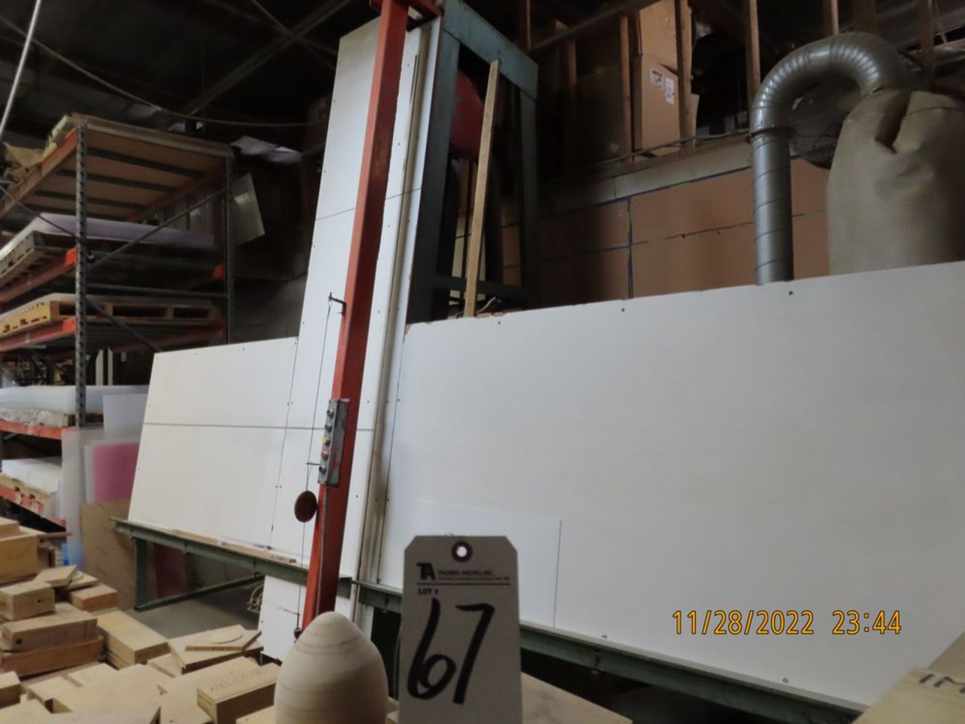 Rayco mod. 76-8-V, Panel Saw, Approx. 135'' 9 1/2hp (LOCATION: 2304 S. Baker Ave, Ontario, CA --
