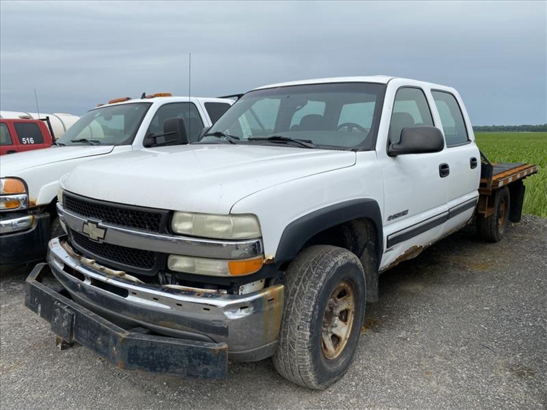 Chevrolet Silverado 2500 HD Flatbed Pickup Truck, (4) doors, V8 6.0l gas engine, GVWR 9200lbs, - Image 5 of 15