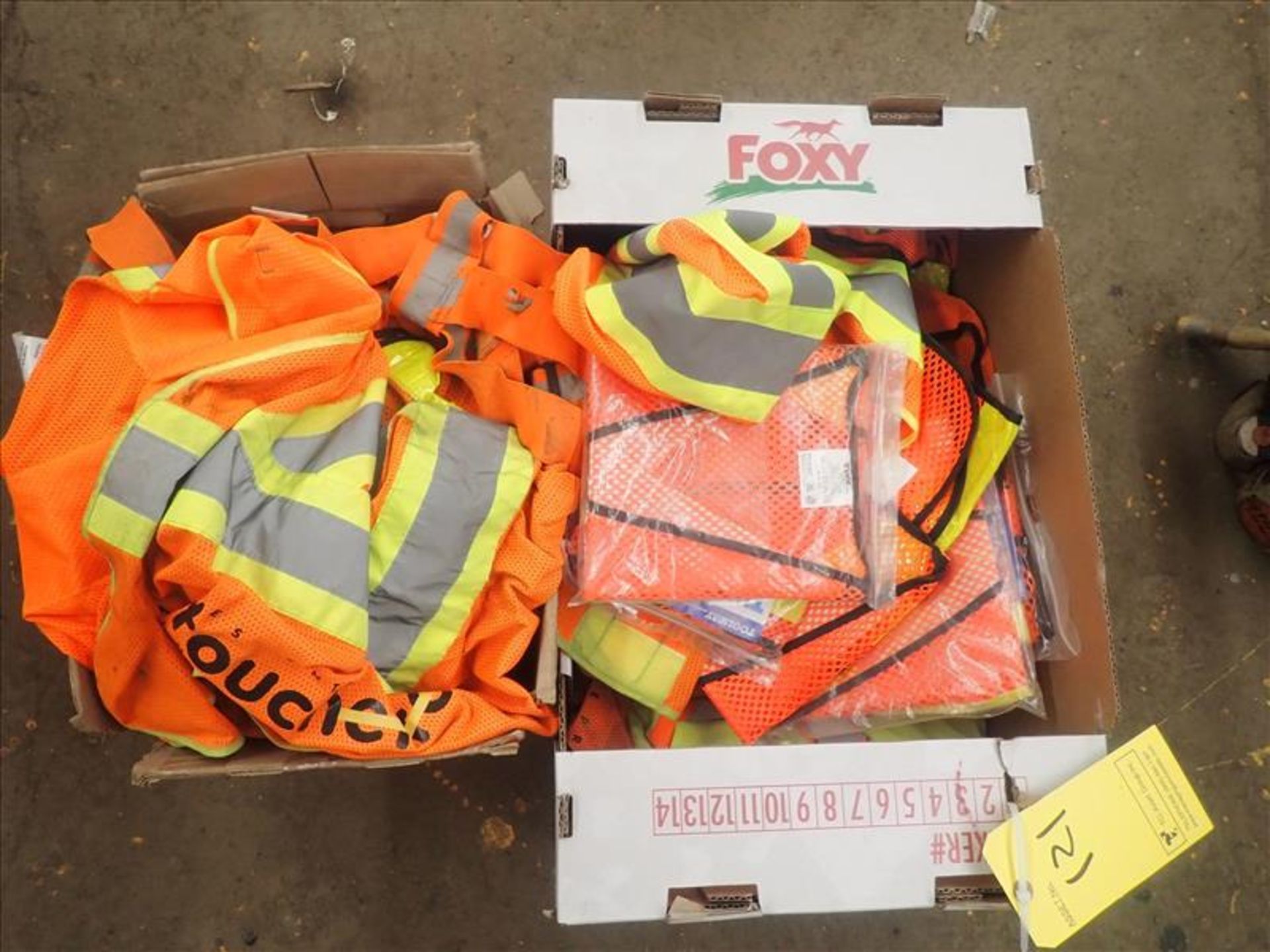 misc. Hi-Vis vests (Loc Repentigny)