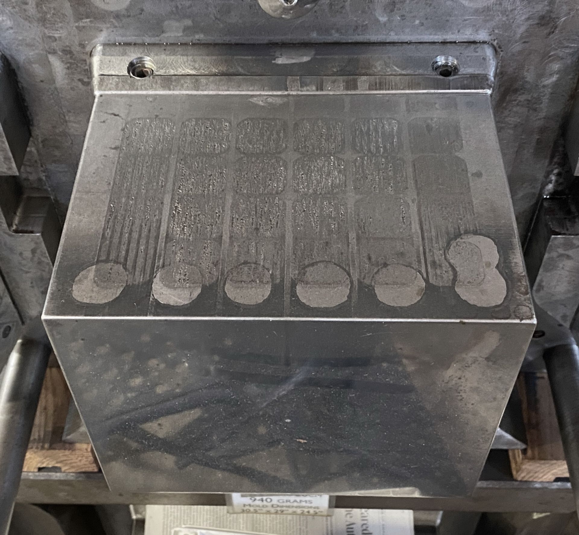 Multi-Use Small Stacking Crate Mold - Image 11 of 21