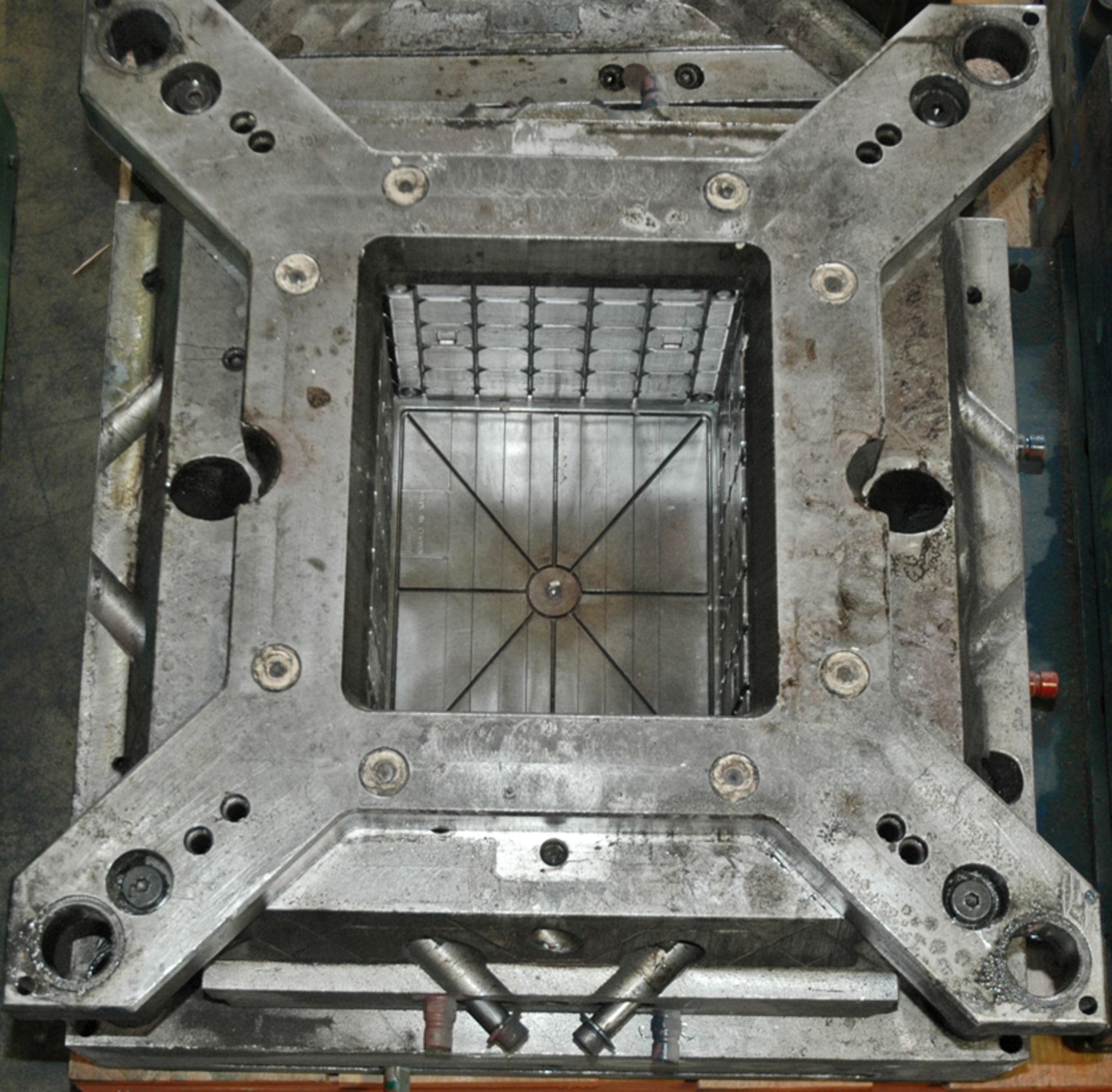 Multi-Use Small Stacking Crate Mold - Image 15 of 21