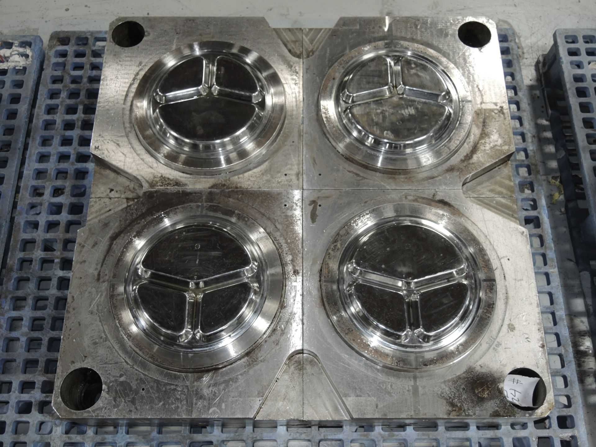 Round Divided Plate and Cover Molds - Image 19 of 19