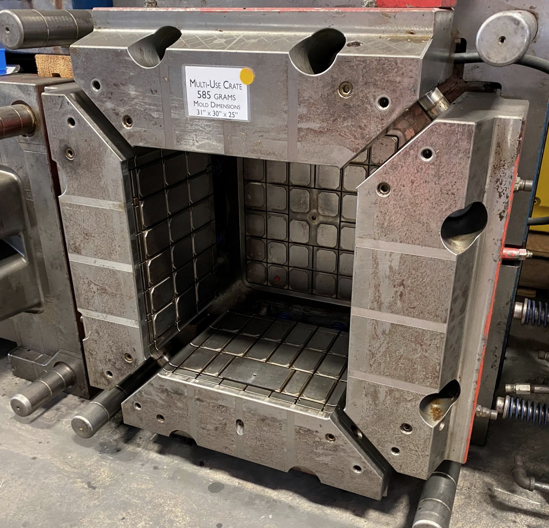 Multi-Use Light Weight Large Crate Mold - Image 5 of 13