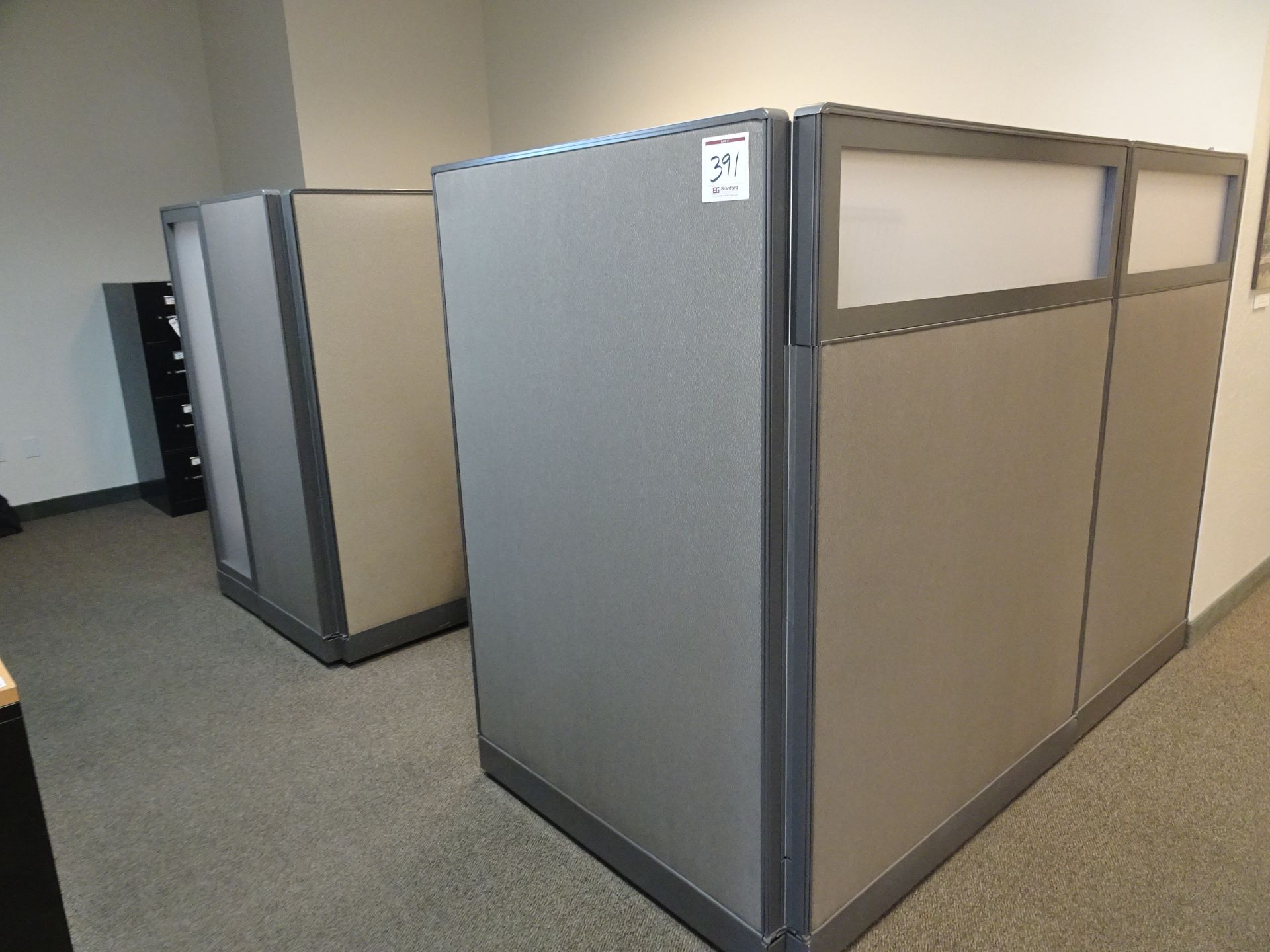 (5) Office Cubicles; (4) Office Chairs; (2) Vertical File Cabinets; Horizontal File Cabinet - Image 2 of 6