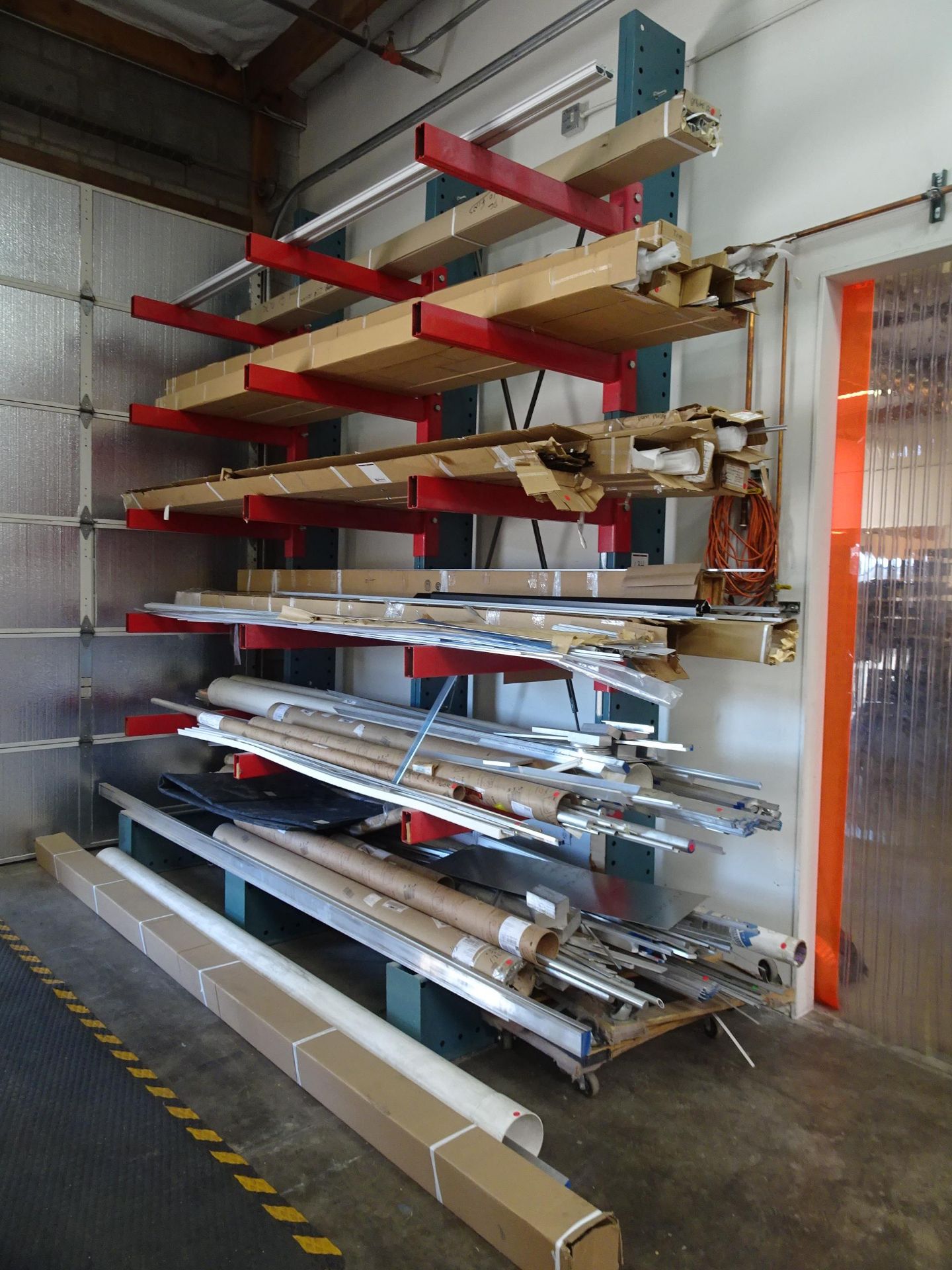 Heavy Duty Cantilever Materials Rack