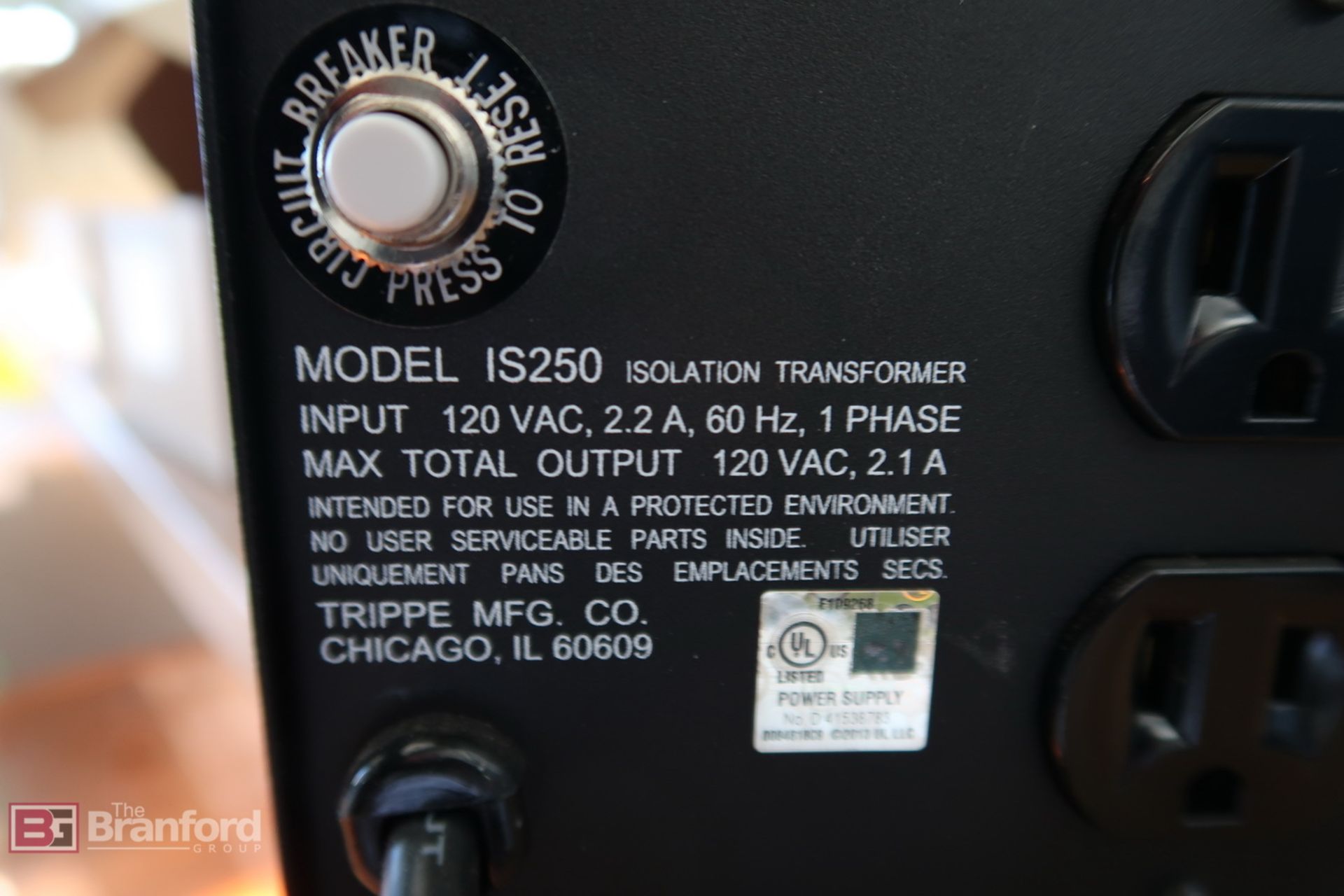 Tripp Lite Isolator IS250 Isolation Transformer - Image 2 of 2