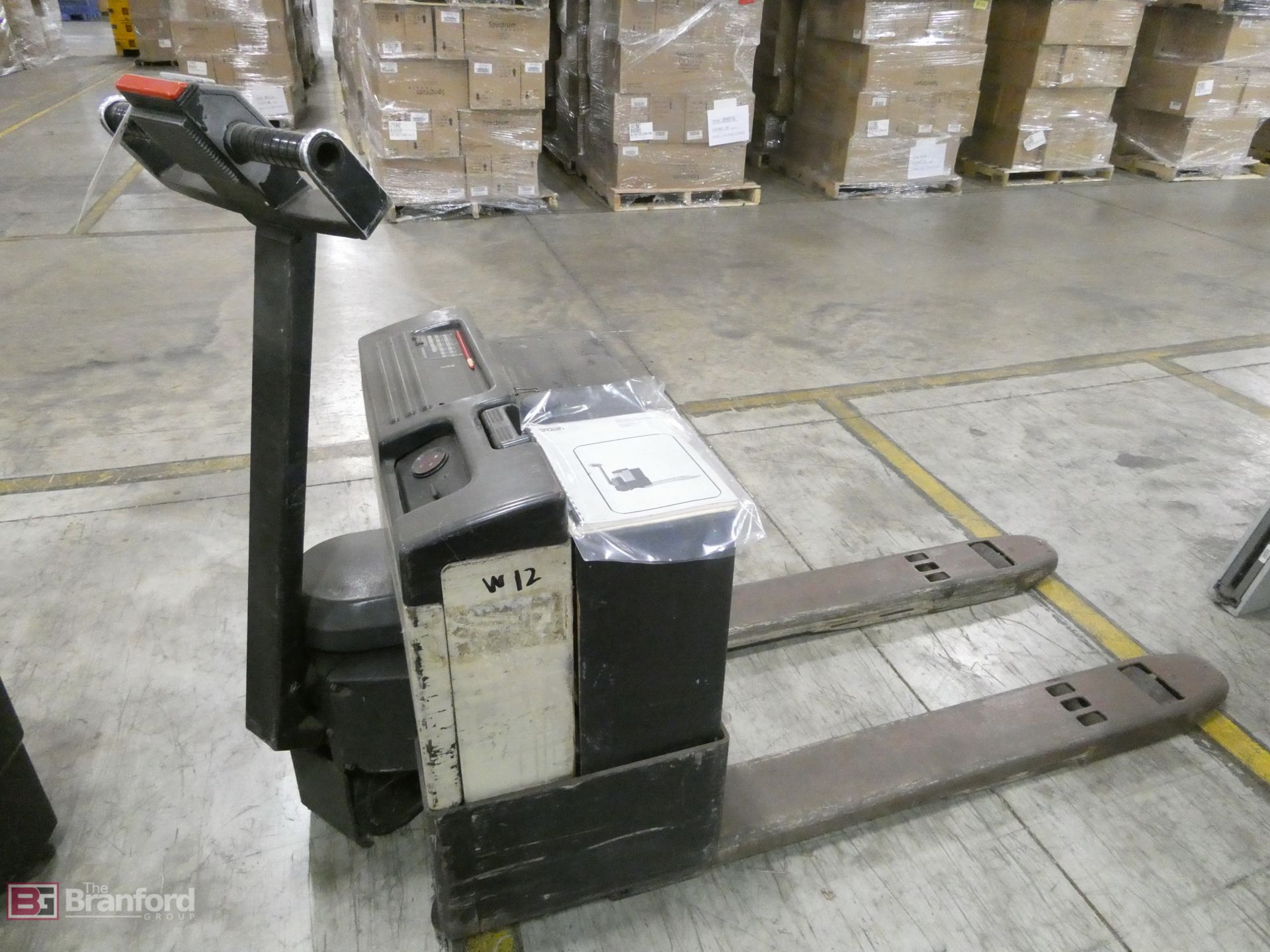 Crown Model 831, Electric Pallet Jack (No Battery)