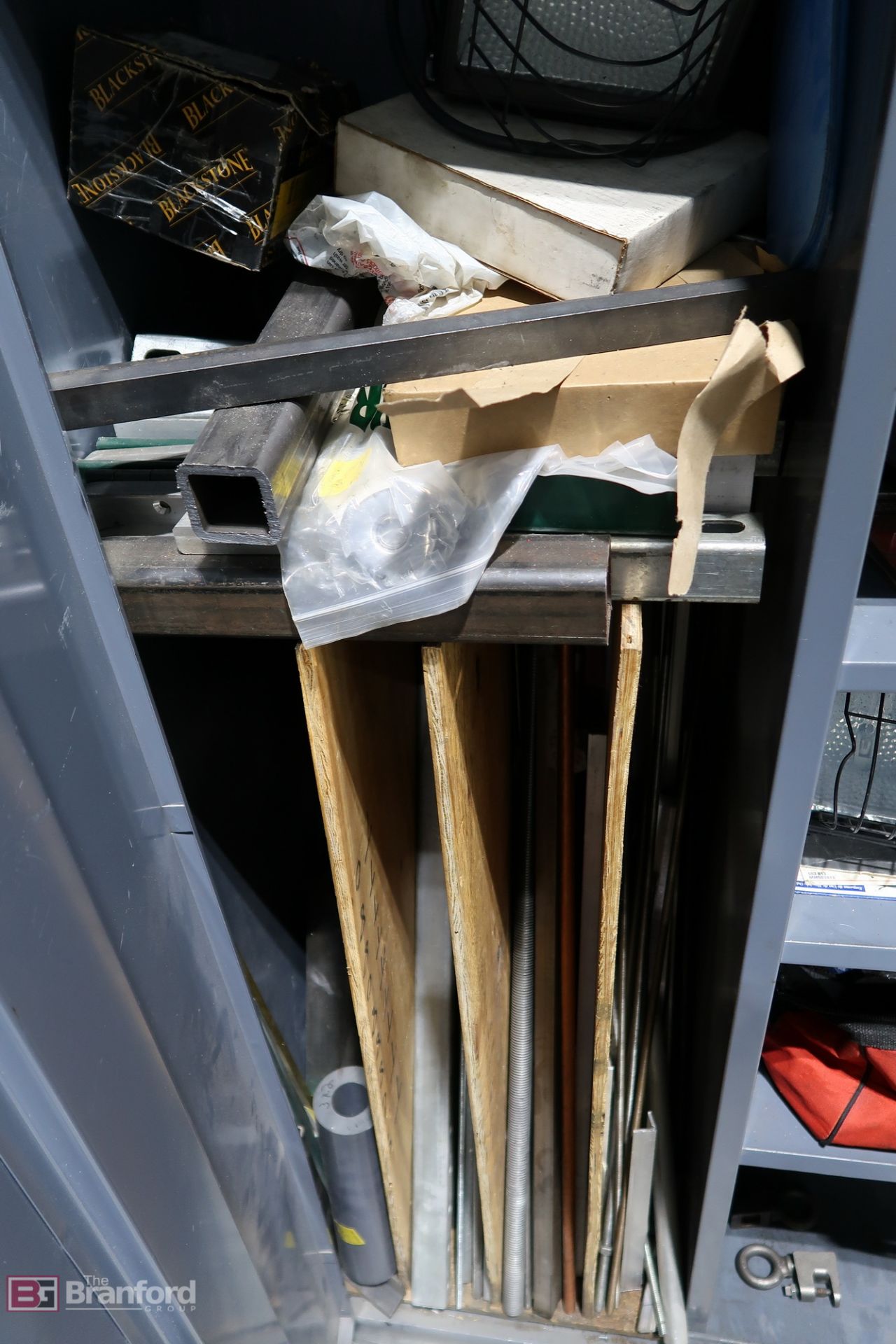 Metal Cabinet with Contents - Image 3 of 7