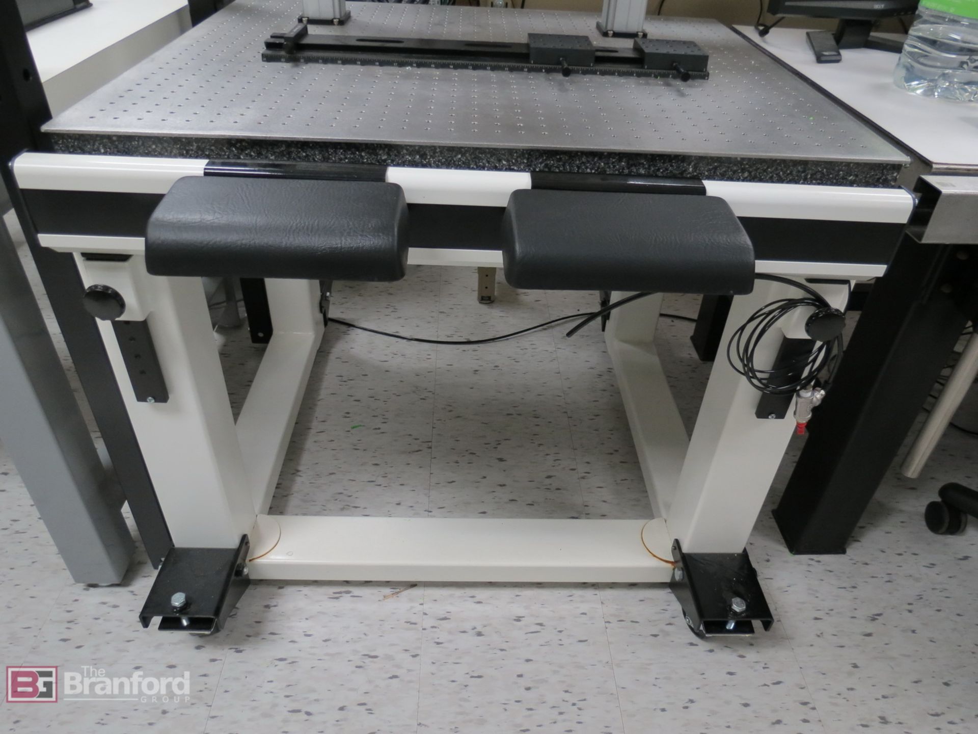 Isolation Table on Casters - Image 3 of 7