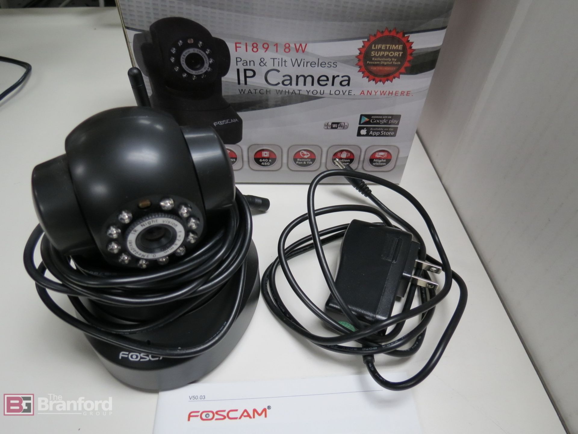 Foscam FI8918W IP Camera - Image 2 of 2
