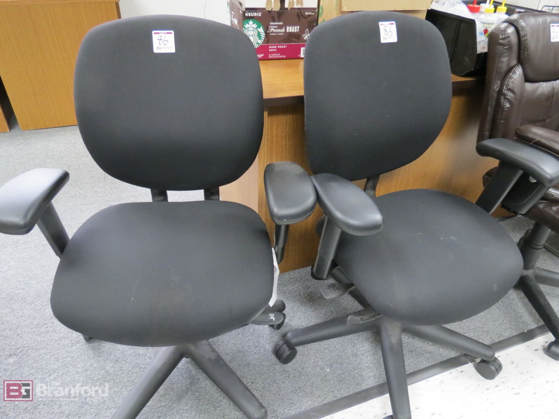 Lot of (6) Assorted Desk Chairs - Image 5 of 5