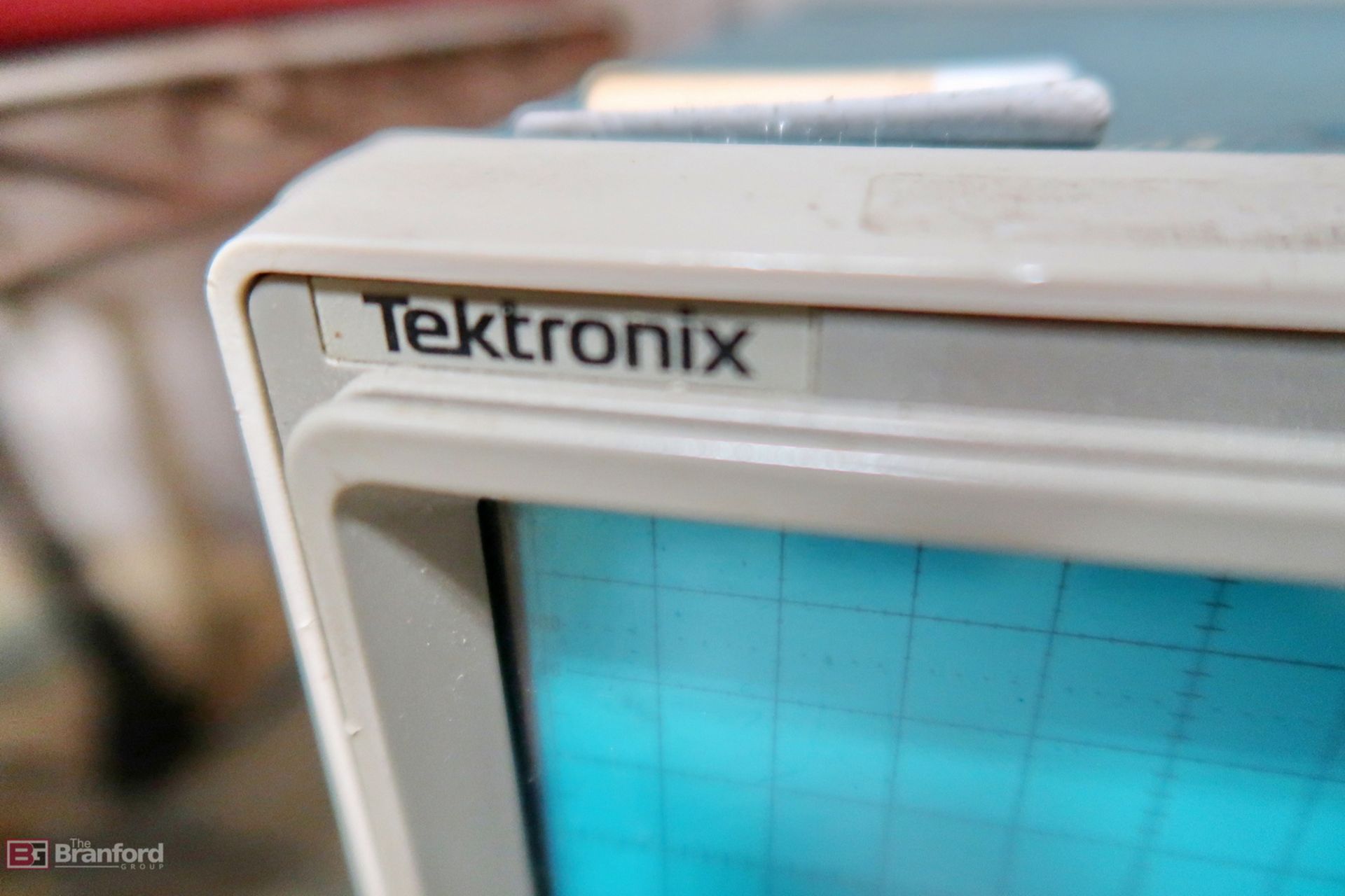 Tektronix 2213 oscilloscope - Image 3 of 3
