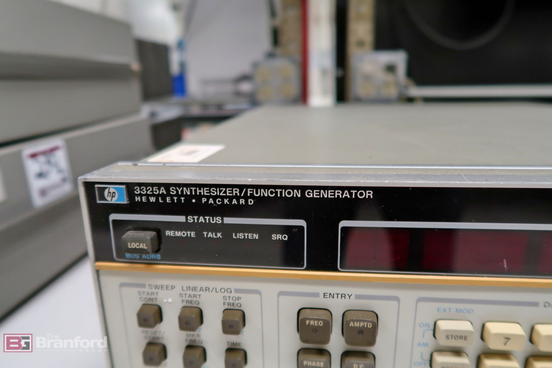 HP 3325A synthesizer / function generator - Image 2 of 2