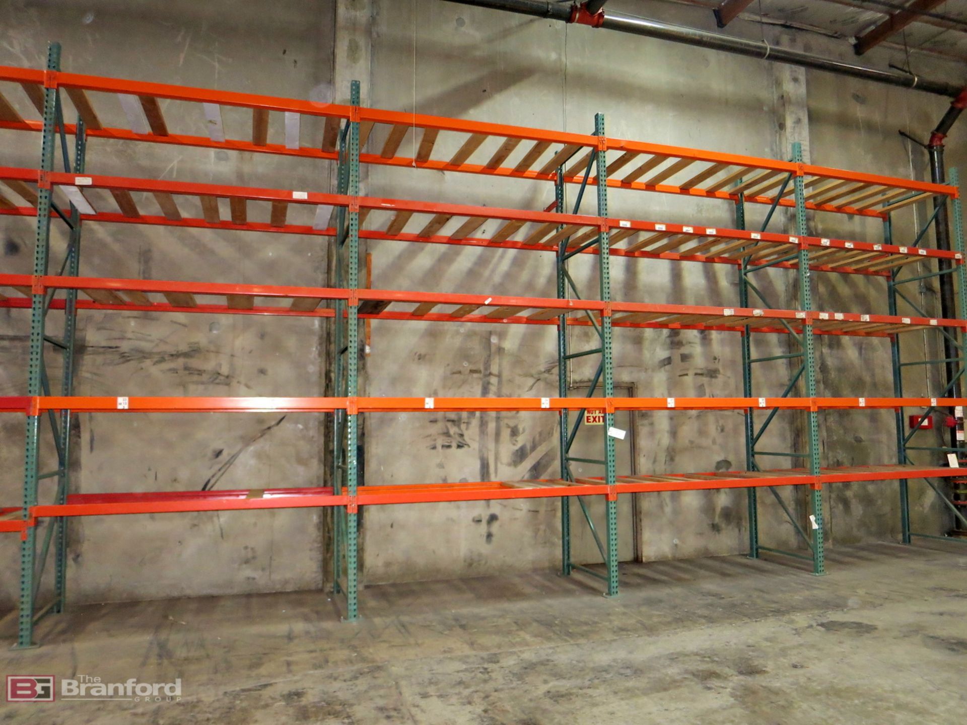 Lot of (59) sections adjustable pallet racking - Image 4 of 4