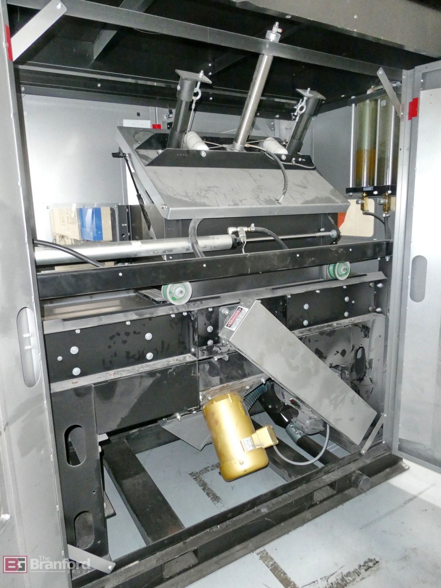 Maguire Model PRS20, Plastic Shuttle Granulator (Purge Recovery System) - Image 4 of 8