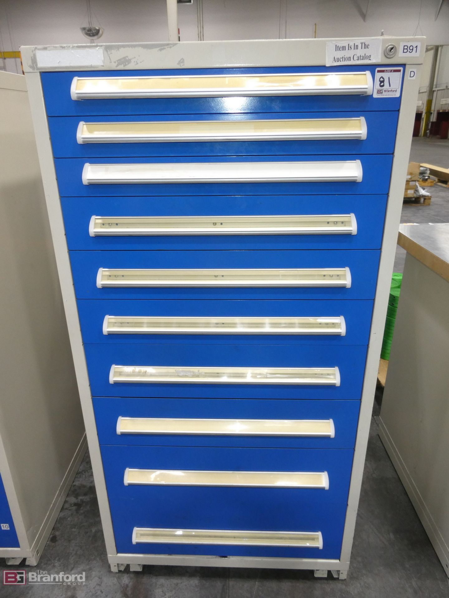 Vidmar 10-Drawer Tool/Parts Cabinet 30"x60"x28"