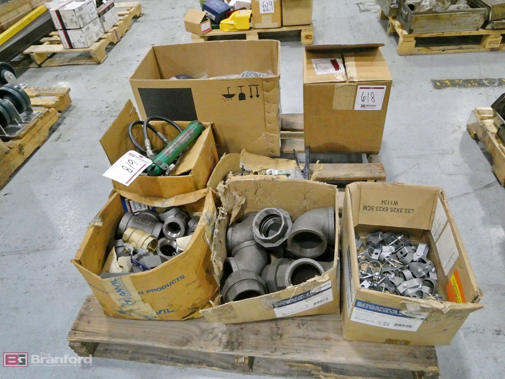 Lot of Pipe Fittings