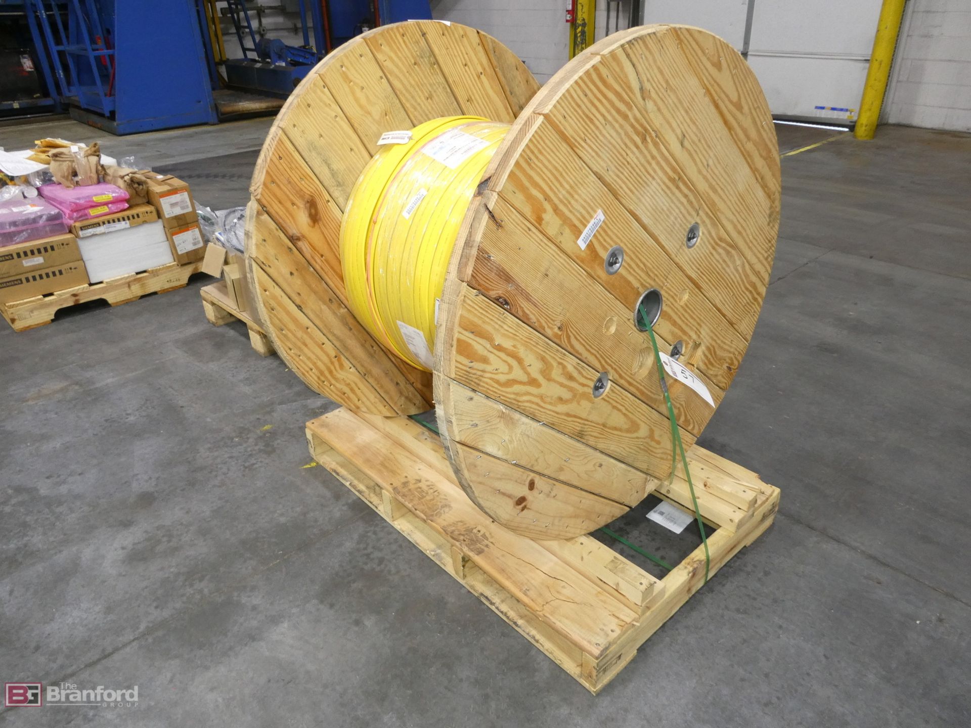 Spool of #14-12 BC STR 105/34 Flat PVC Jacketed Yellow 14 AWG Cable - Image 2 of 4