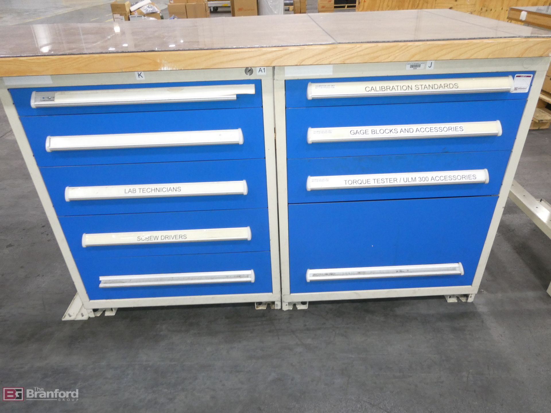 Vidmar Work Bench 30"x120" - Image 3 of 3