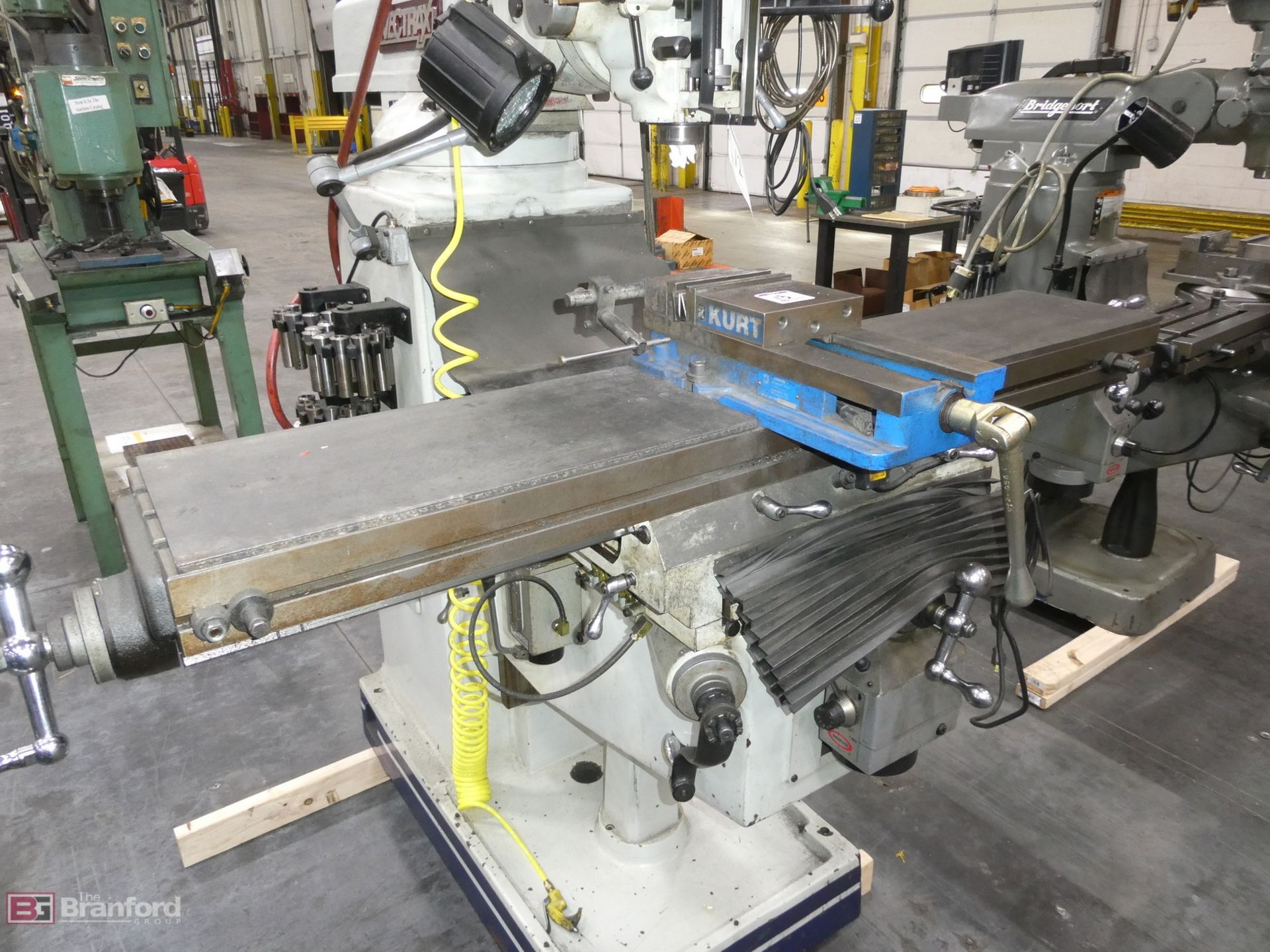 Vectrax Model GS-20V, Vertical Milling Machine - Image 8 of 14