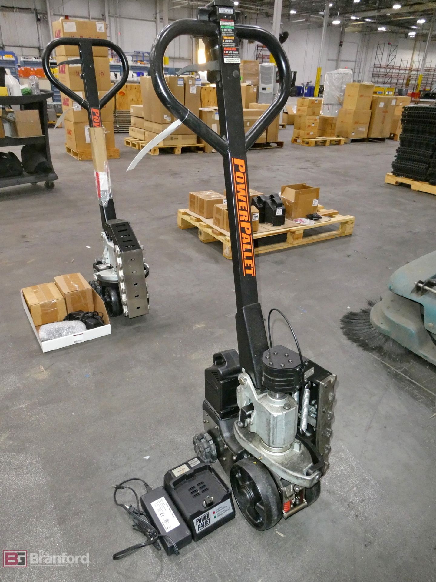 Power Pallet Battery Powered Pallet Jack/ Material Mover