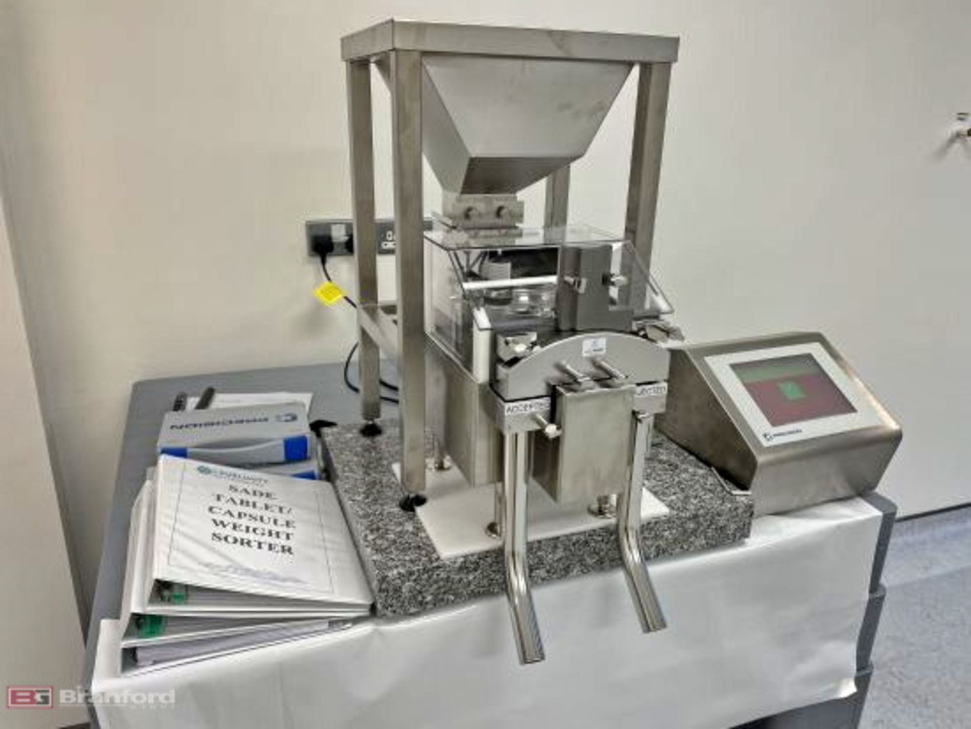 Precision Ci Tablet / Capsule Weight Sorter - Image 2 of 11