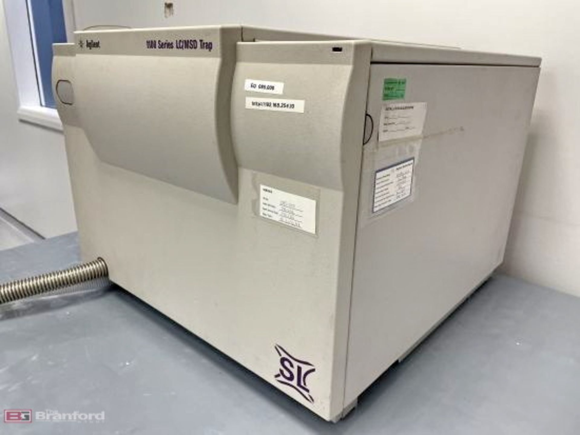 Agilent Technologies 1100 Series LC/MSD Trap Liquid Chromatography Machine - Image 2 of 6