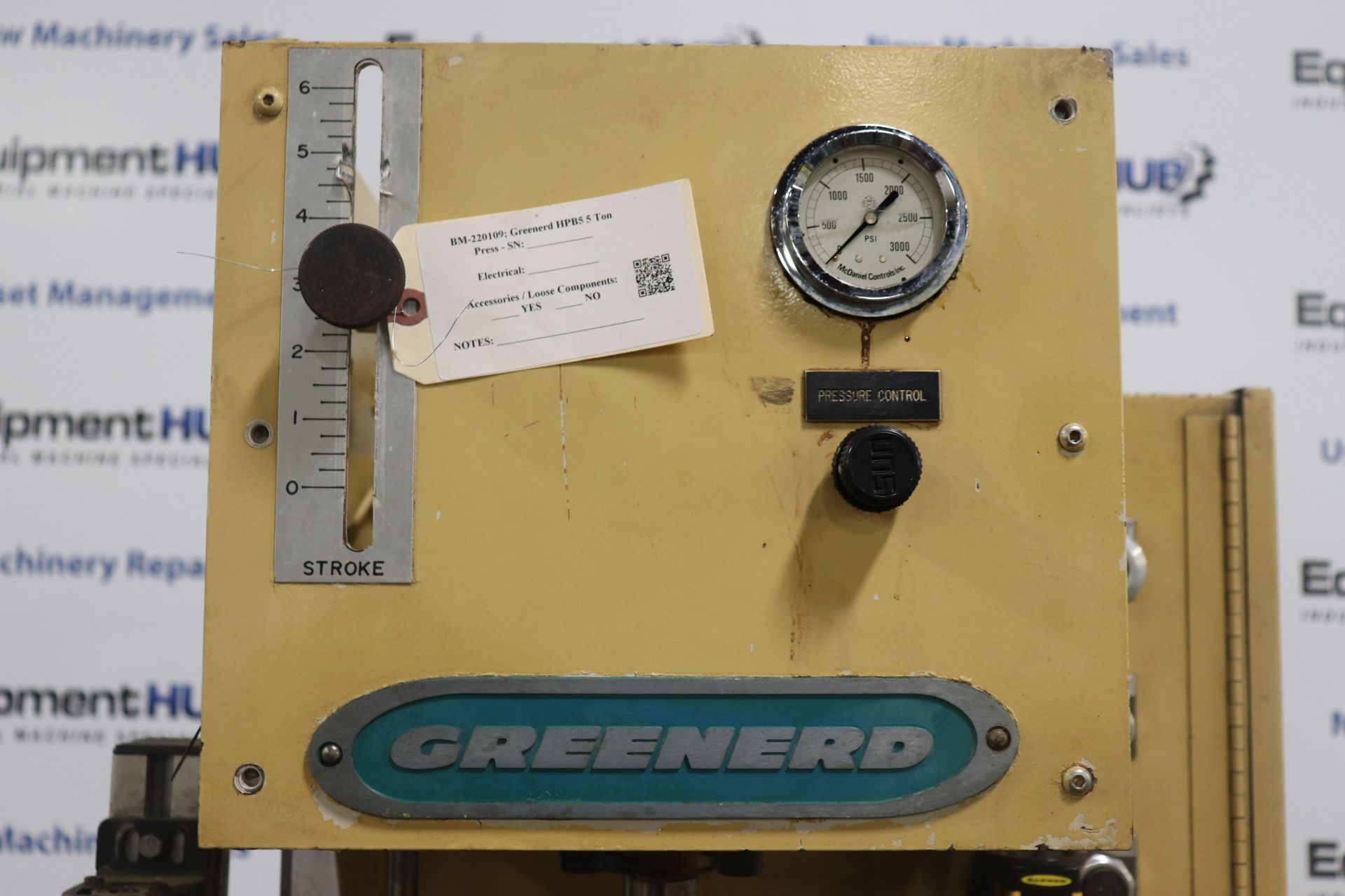 Greenerd HPB-5 5 Ton C-Frame Hydraulic Press w/ Safety Curtains - Image 6 of 12