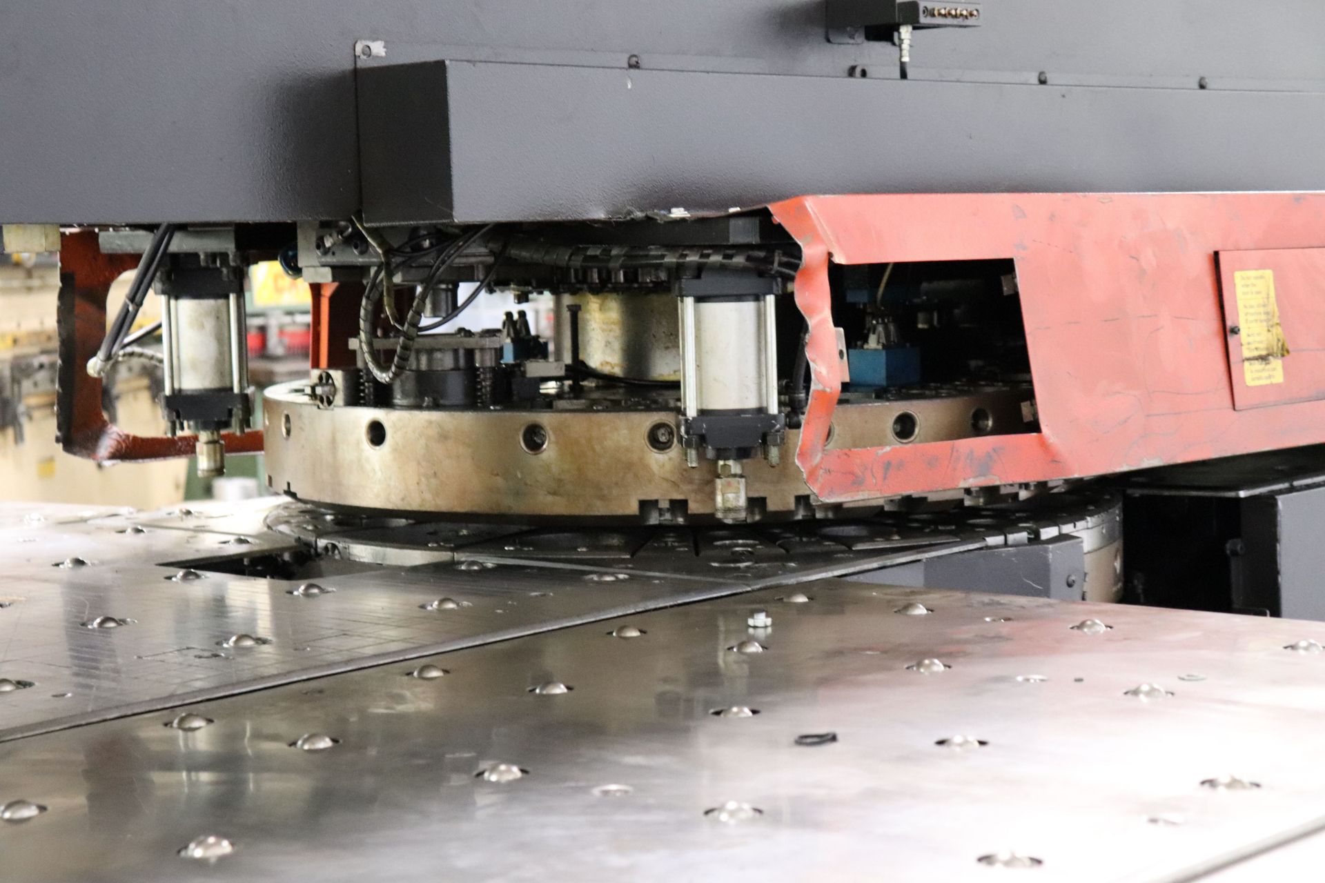 Amada Vipros Queen 367 CNC Turret Punch Press - Image 21 of 30