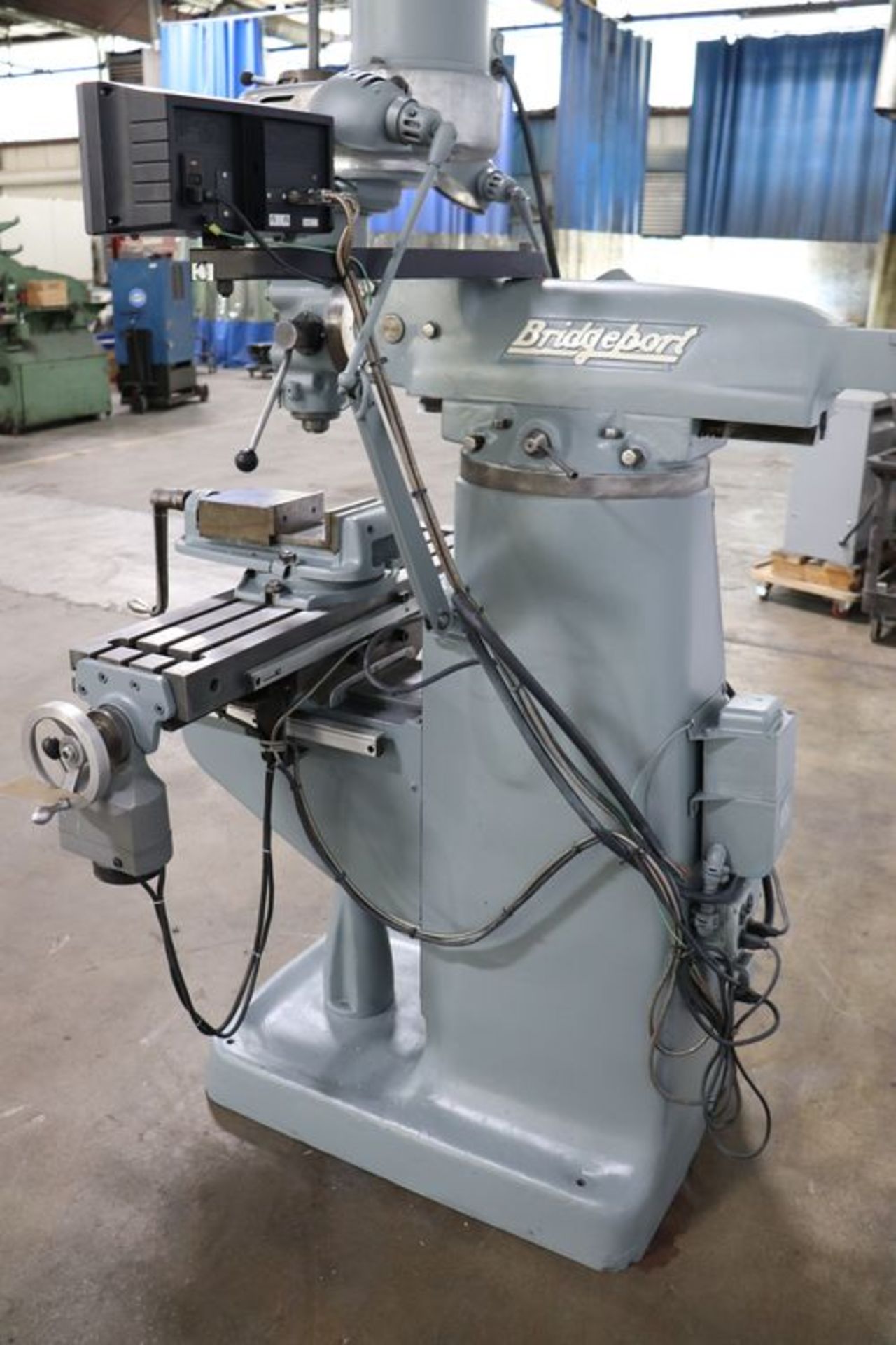 Bridgeport J-Head 9″ x 42″ Vertical Milling Machine w/ Acu-Rite DRO, Servo Power Feed - Image 14 of 15